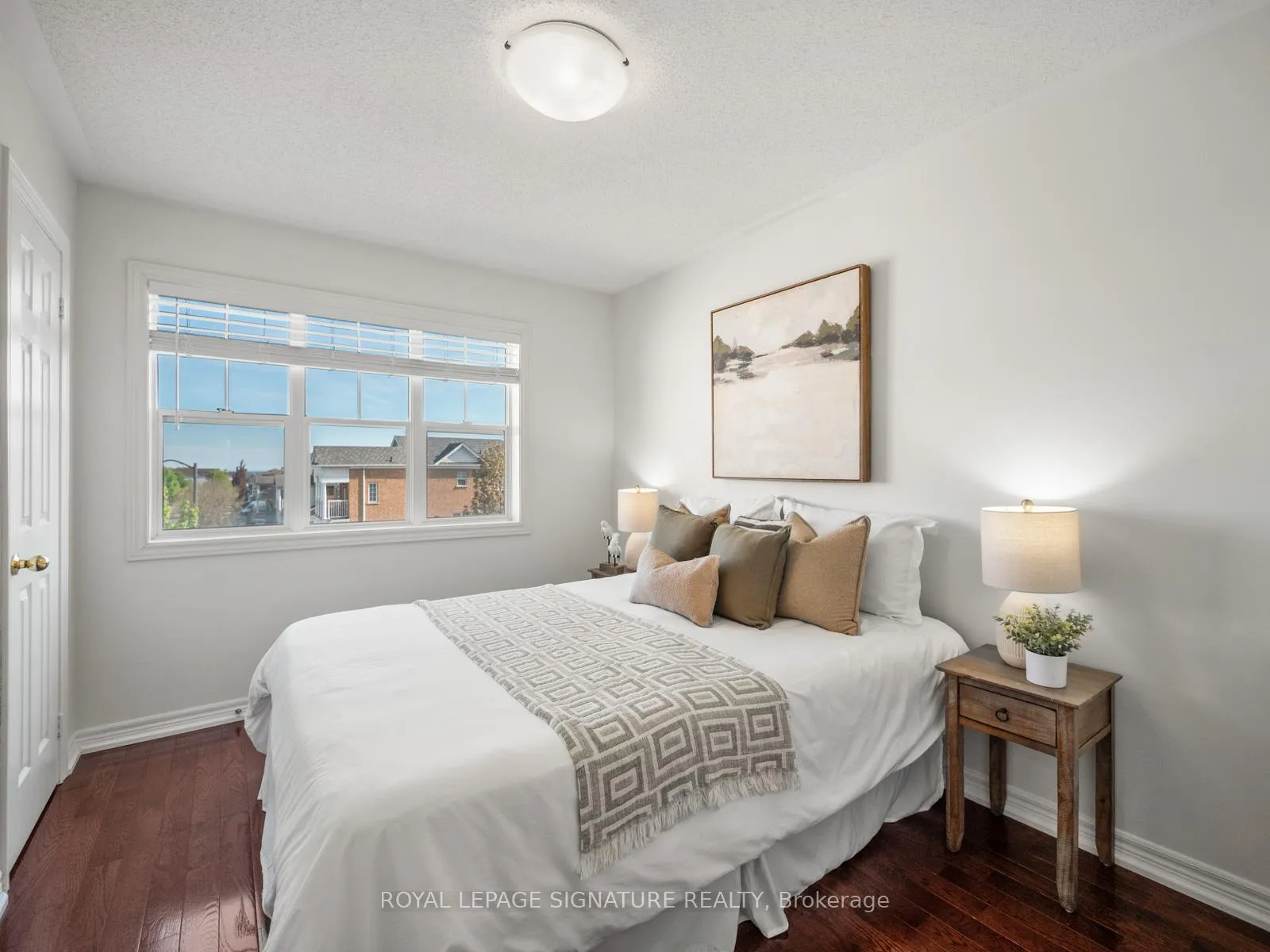 Photo 33 of 5553 Lawrence Avenue E, Scarborough, Centennial Scarborough — HOMEH
