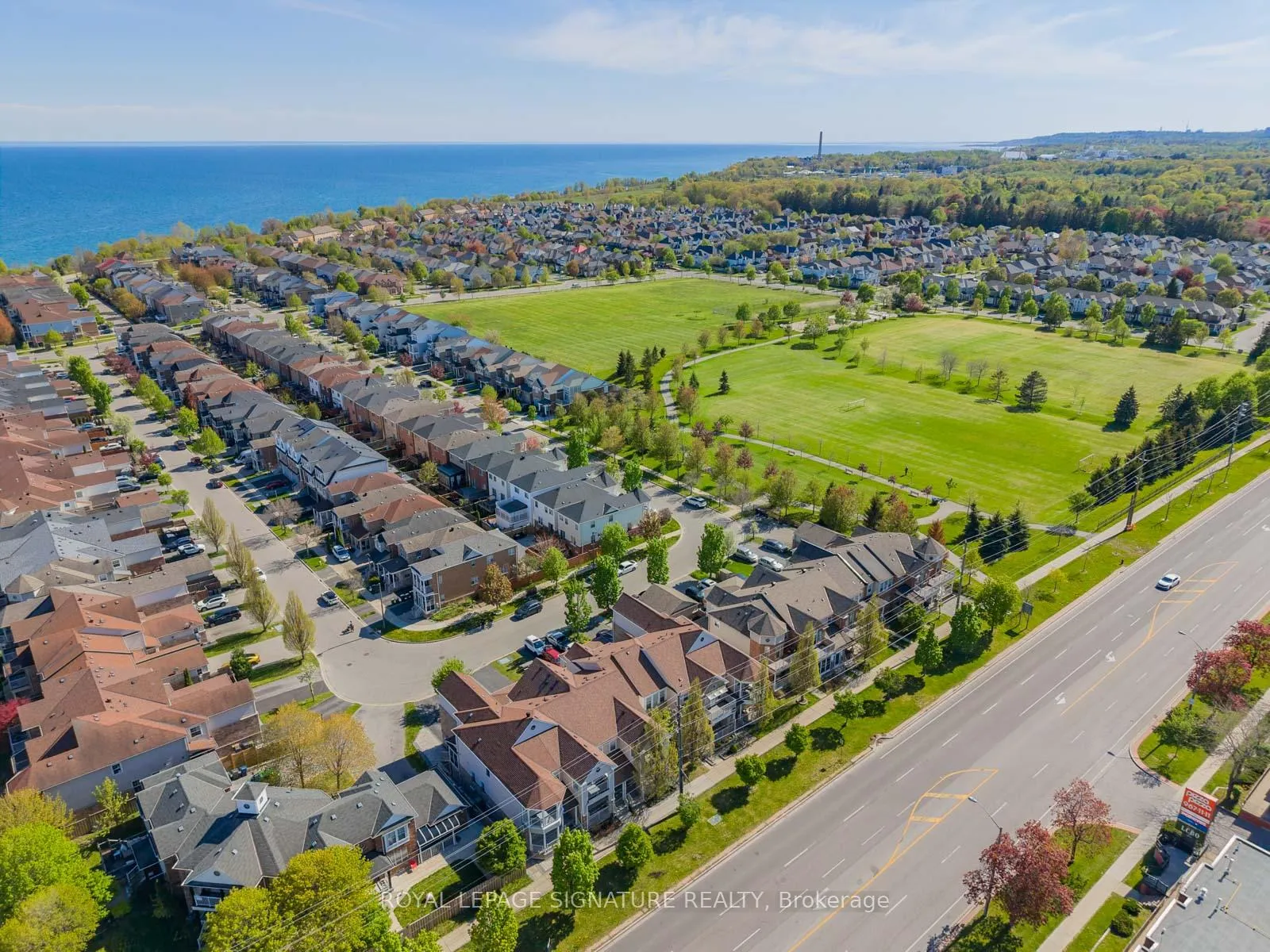Photo 40 of 5553 Lawrence Avenue E, Scarborough, Centennial Scarborough — HOMEH