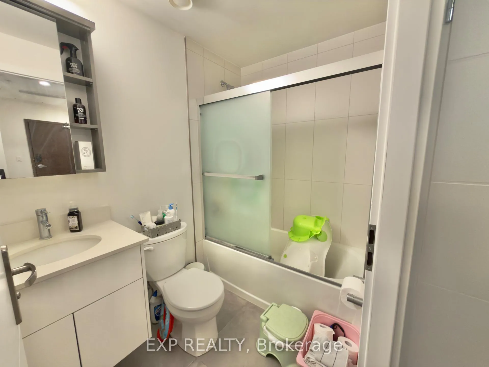 Photo 7 of Unit 2514, 60 Frederick Street, Kitchener — HOMEH
