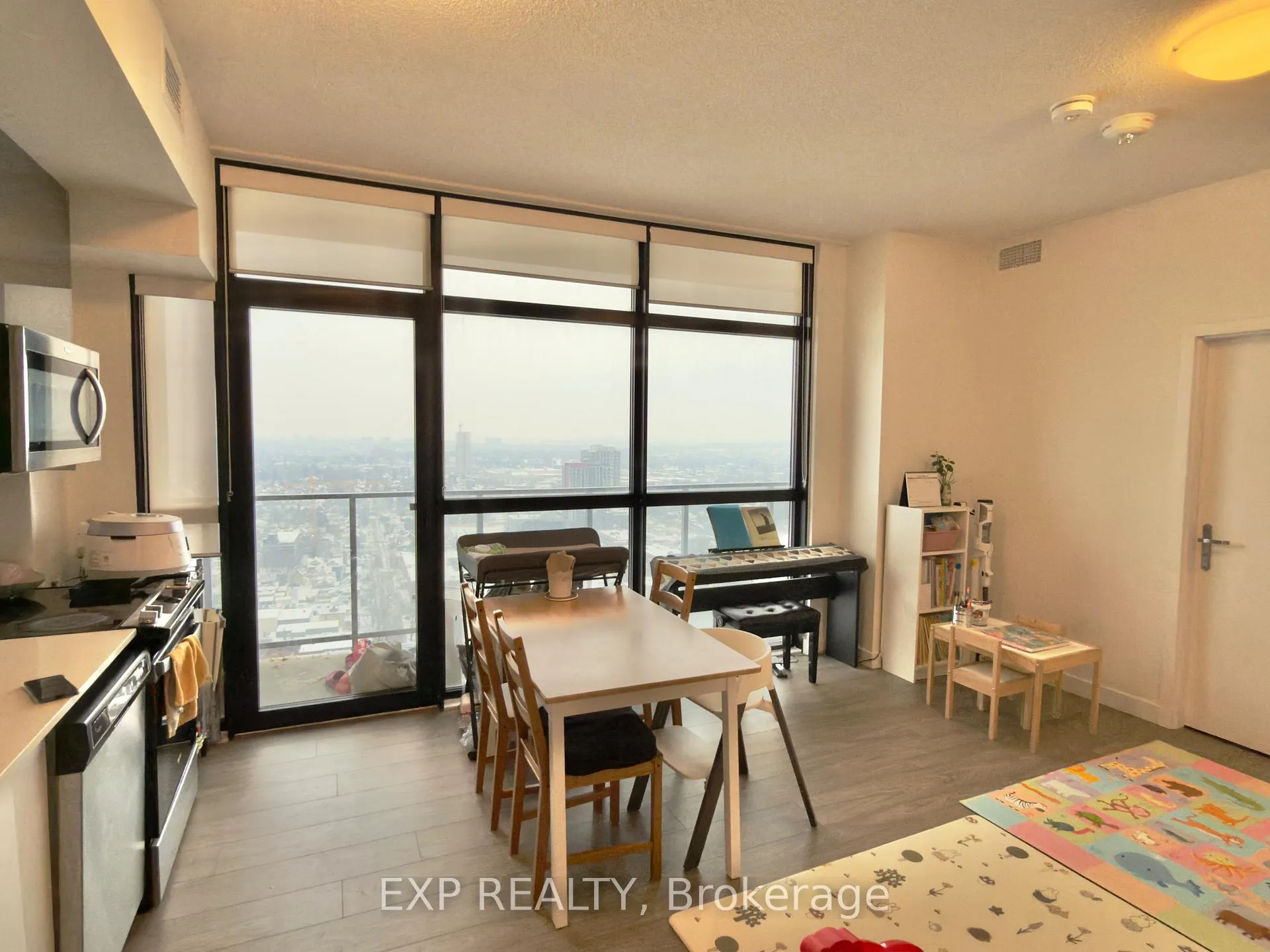 Photo 10 of Unit 2514, 60 Frederick Street, Kitchener — HOMEH