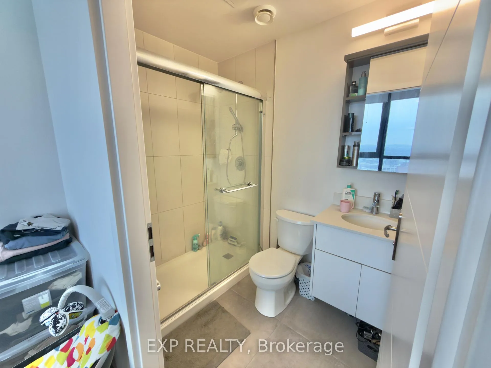 Photo 16 of Unit 2514, 60 Frederick Street, Kitchener — HOMEH