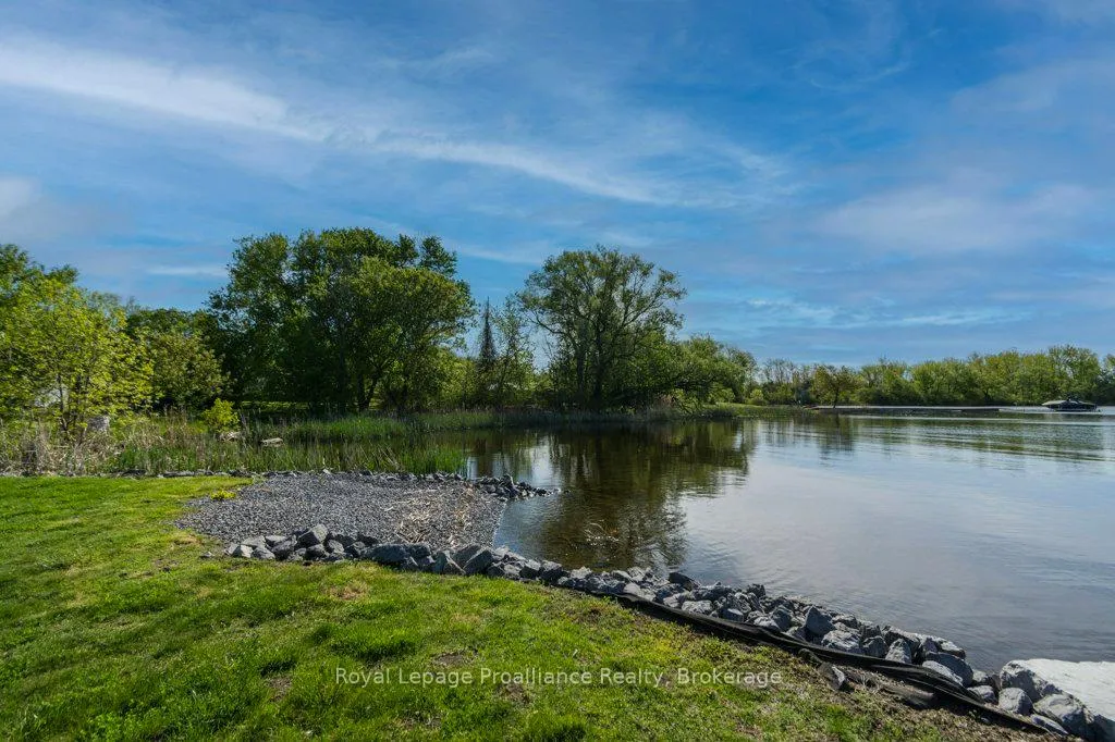 Photo 37 of 85 Manley Drive, Belleville, Belleville Ward — HOMEH