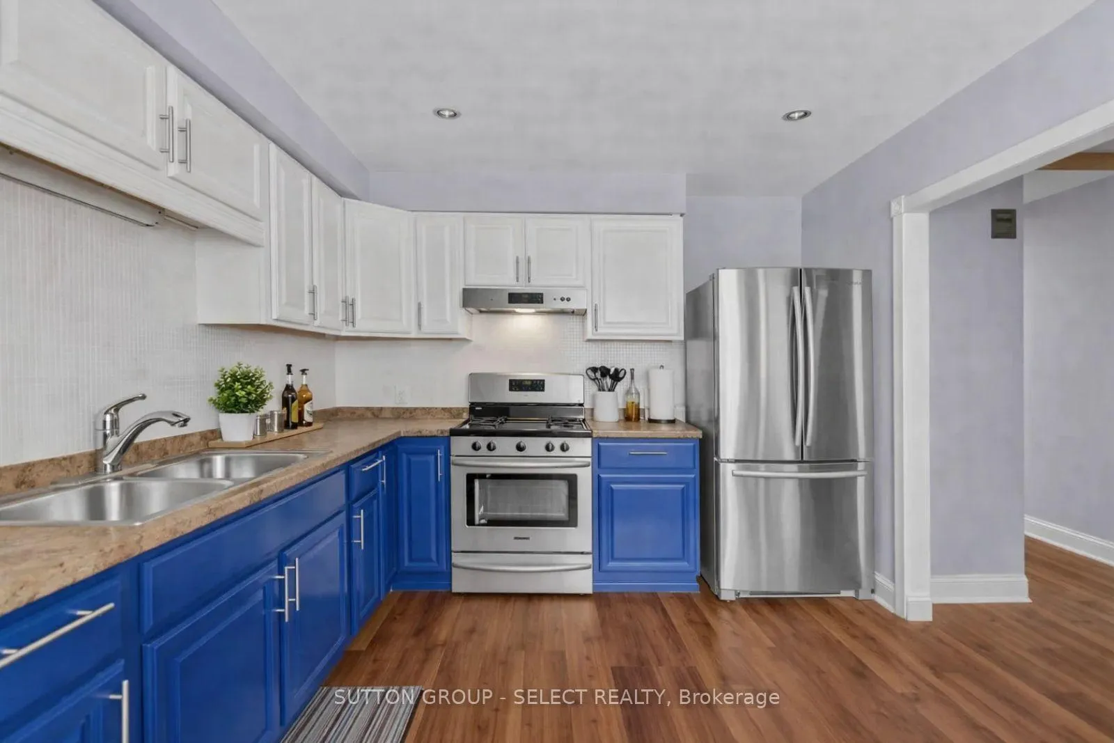 Photo 5 of Unit 27, 757 Wharncliffe Road, London, South O — HOMEH