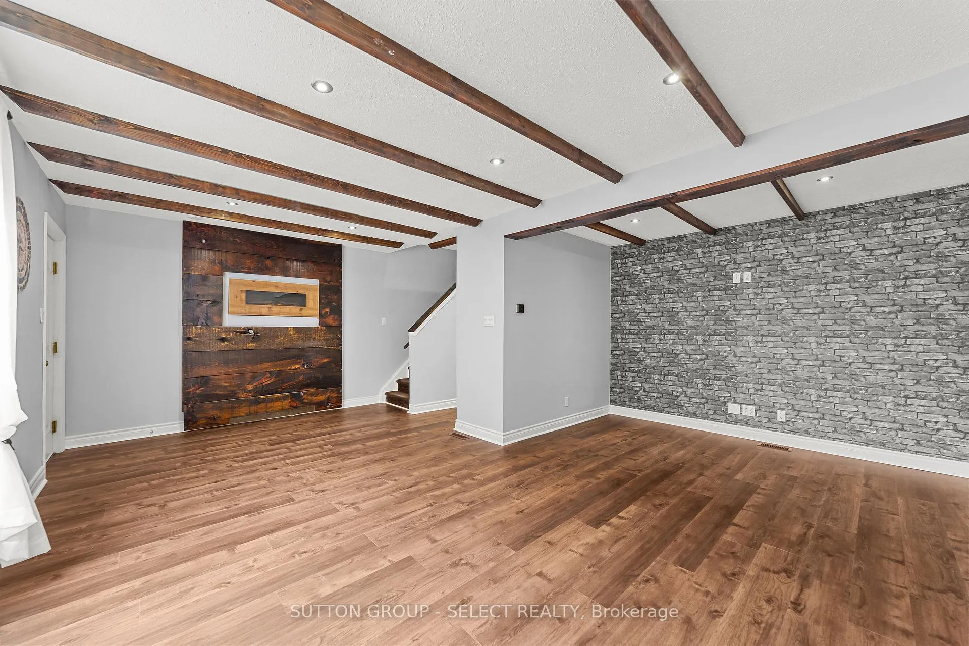 Photo 9 of Unit 27, 757 Wharncliffe Road, London, South O — HOMEH