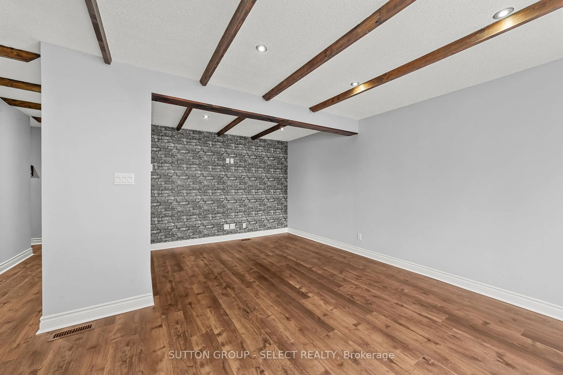 Photo 13 of Unit 27, 757 Wharncliffe Road, London, South O — HOMEH