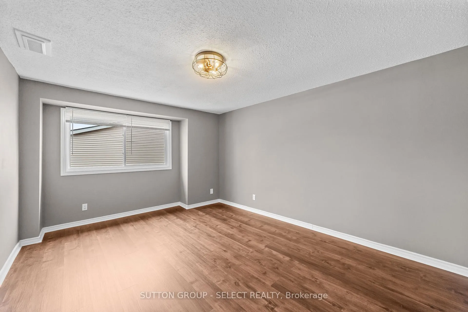Photo 17 of Unit 27, 757 Wharncliffe Road, London, South O — HOMEH