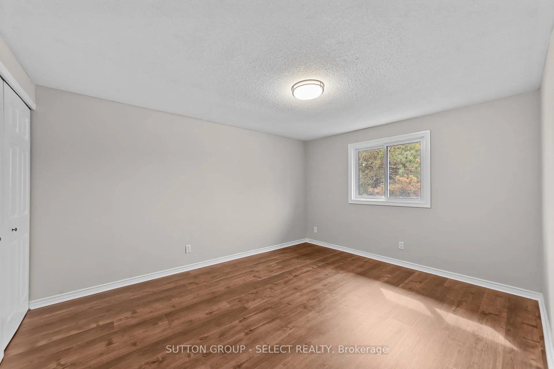 Photo 20 of Unit 27, 757 Wharncliffe Road, London, South O — HOMEH