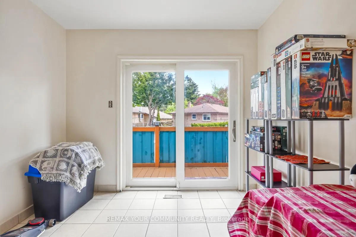 Photo 17 of 3 Shoreview Drive, Scarborough, West Hill — HOMEH