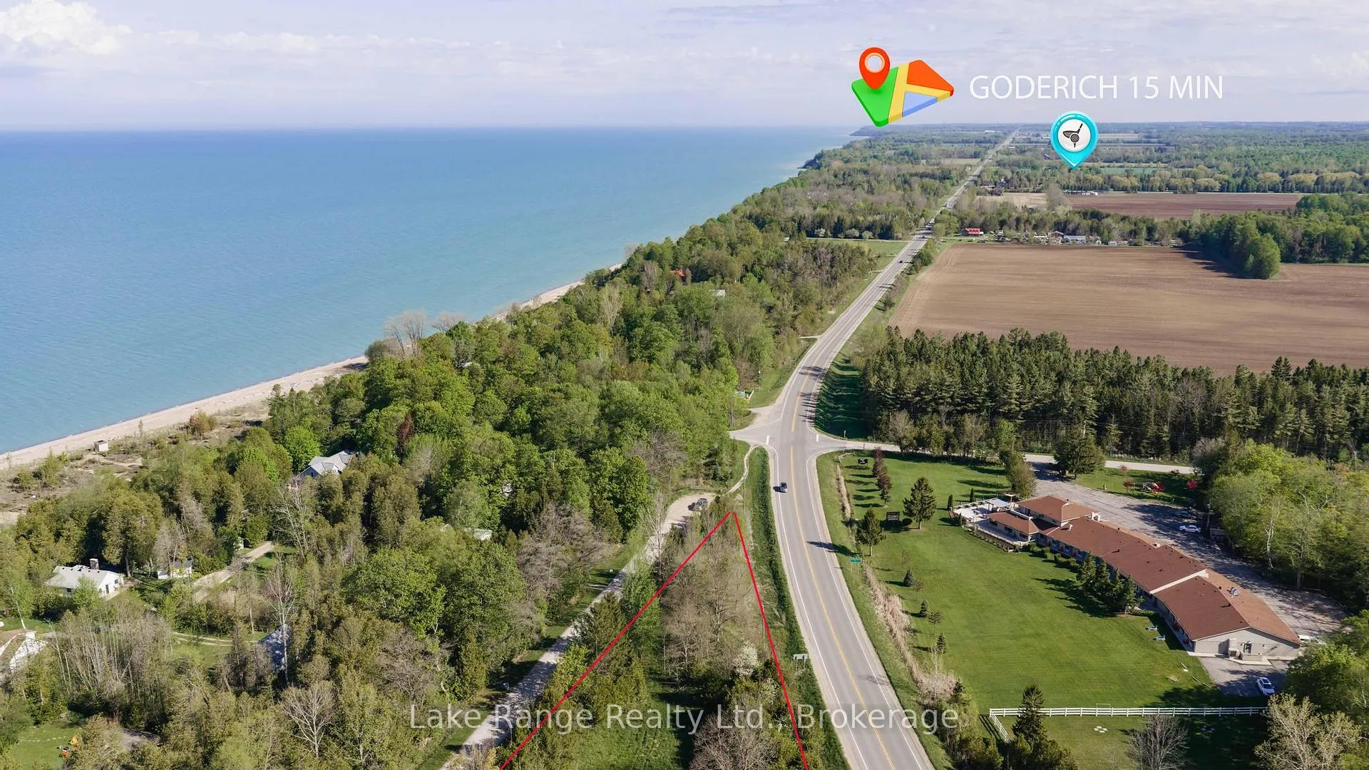 Photo 3 of 76559 Bluewater Highway, Bluewater, Bayfield — HOMEH