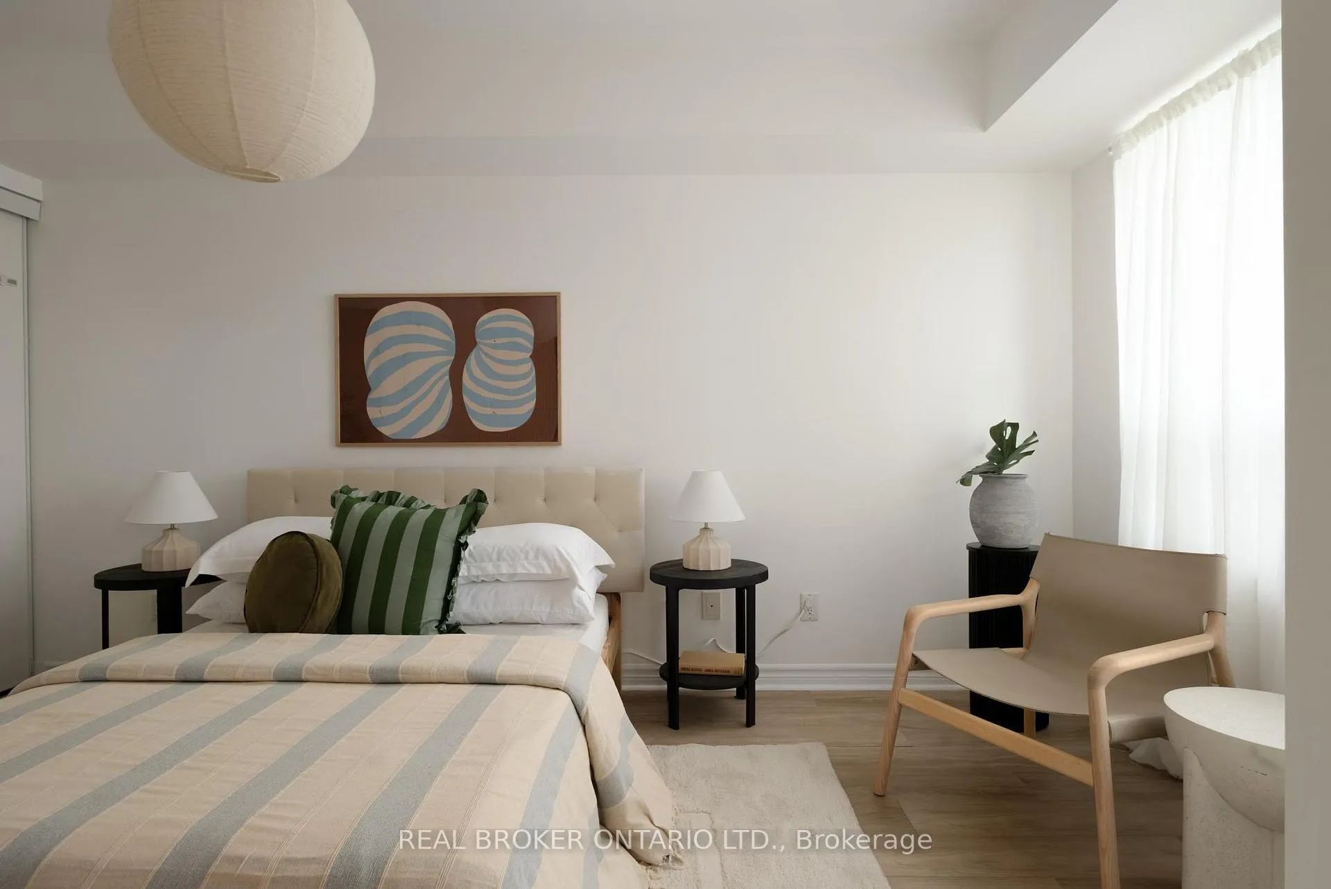 Photo 15 of Unit 510, 35 Saranac Boulevard, Toronto, Englemount-Lawrence — HOMEH