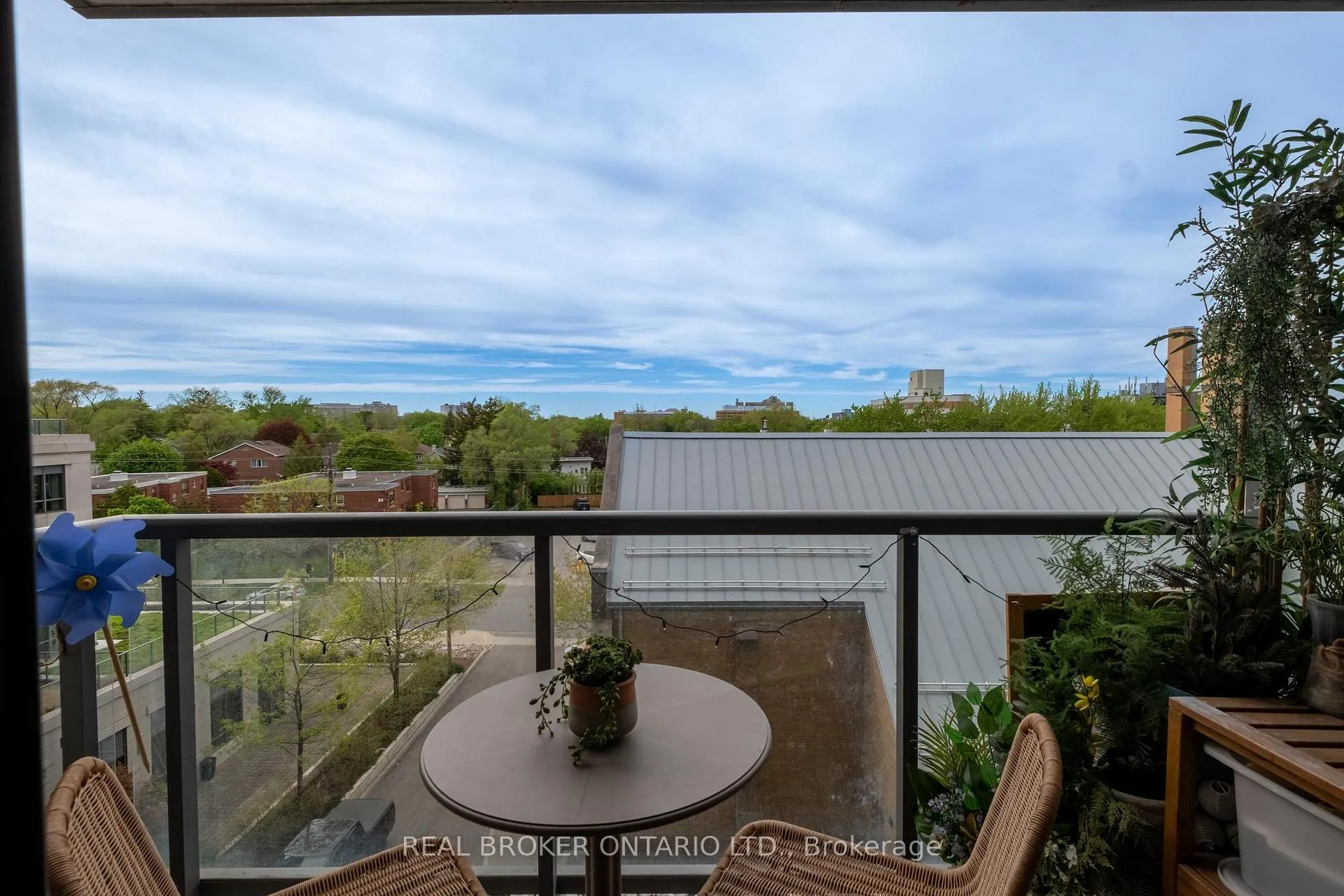 Photo 17 of Unit 510, 35 Saranac Boulevard, Toronto, Englemount-Lawrence — HOMEH