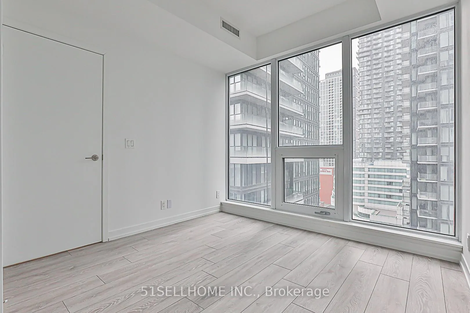 Photo 33 of Unit 2108, 55 Mercer Street, Toronto, Waterfront Communities — HOMEH