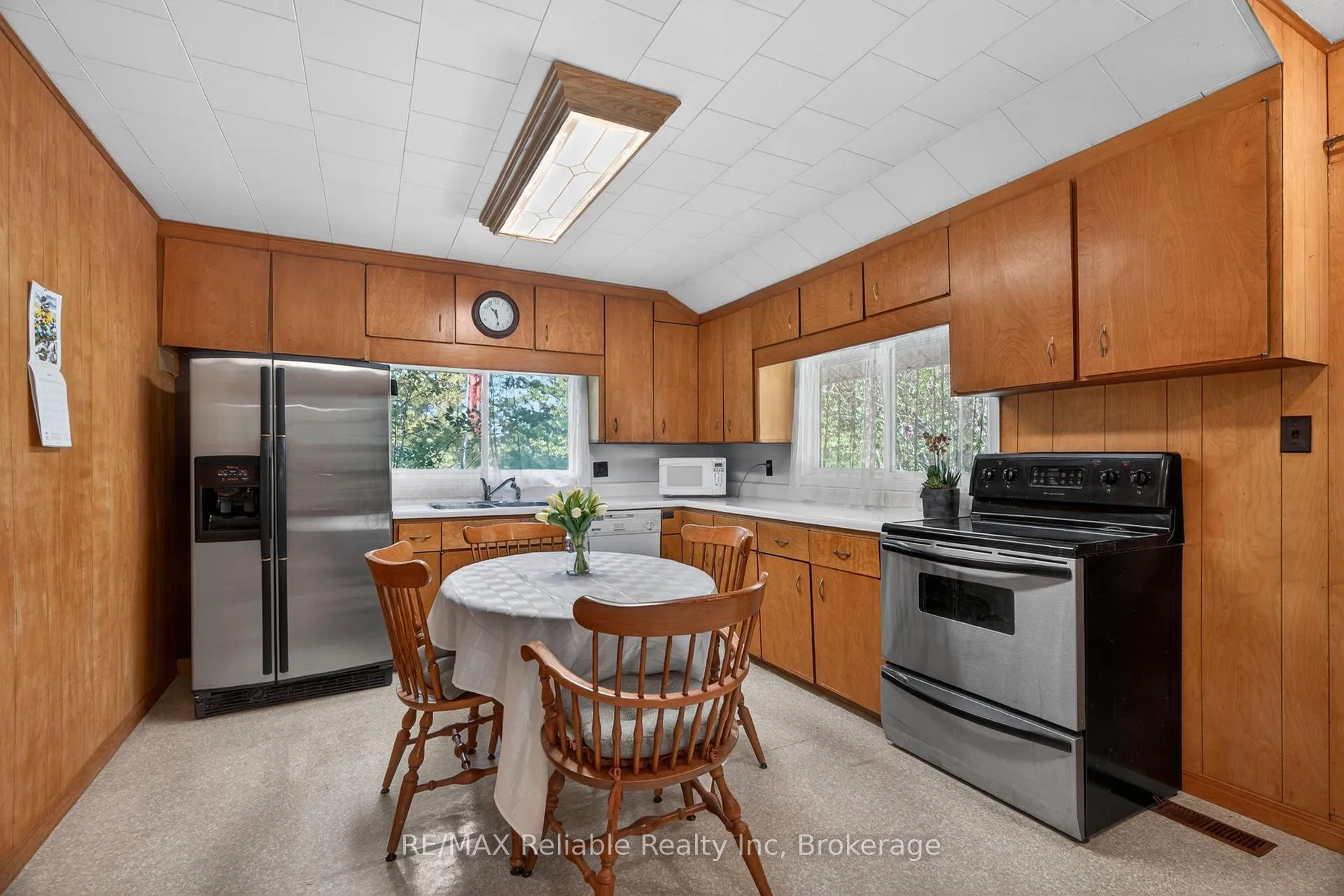 Photo 16 of 68 William Street, Huron East, Egmondville — HOMEH