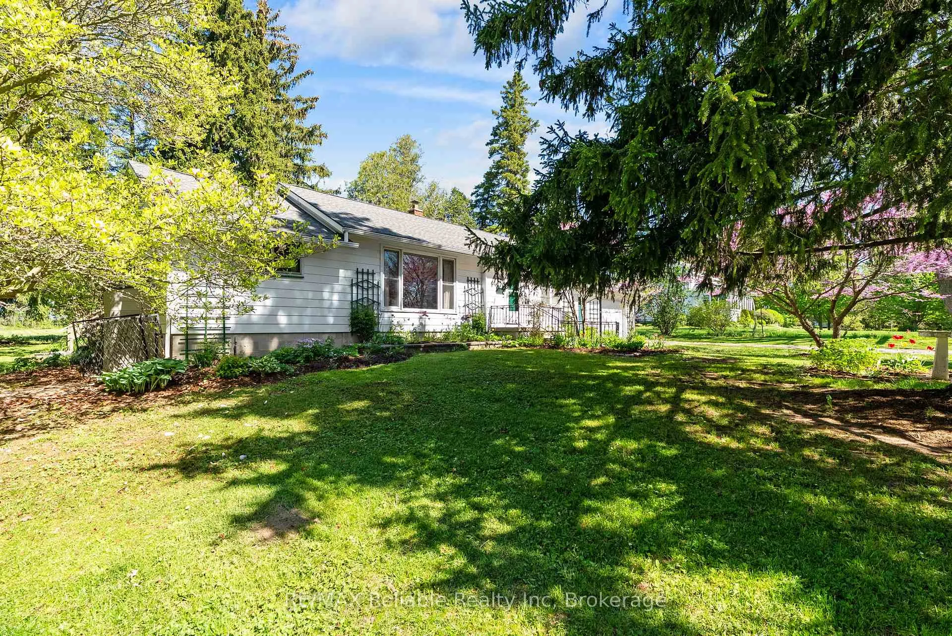 Photo 36 of 68 William Street, Huron East, Egmondville — HOMEH