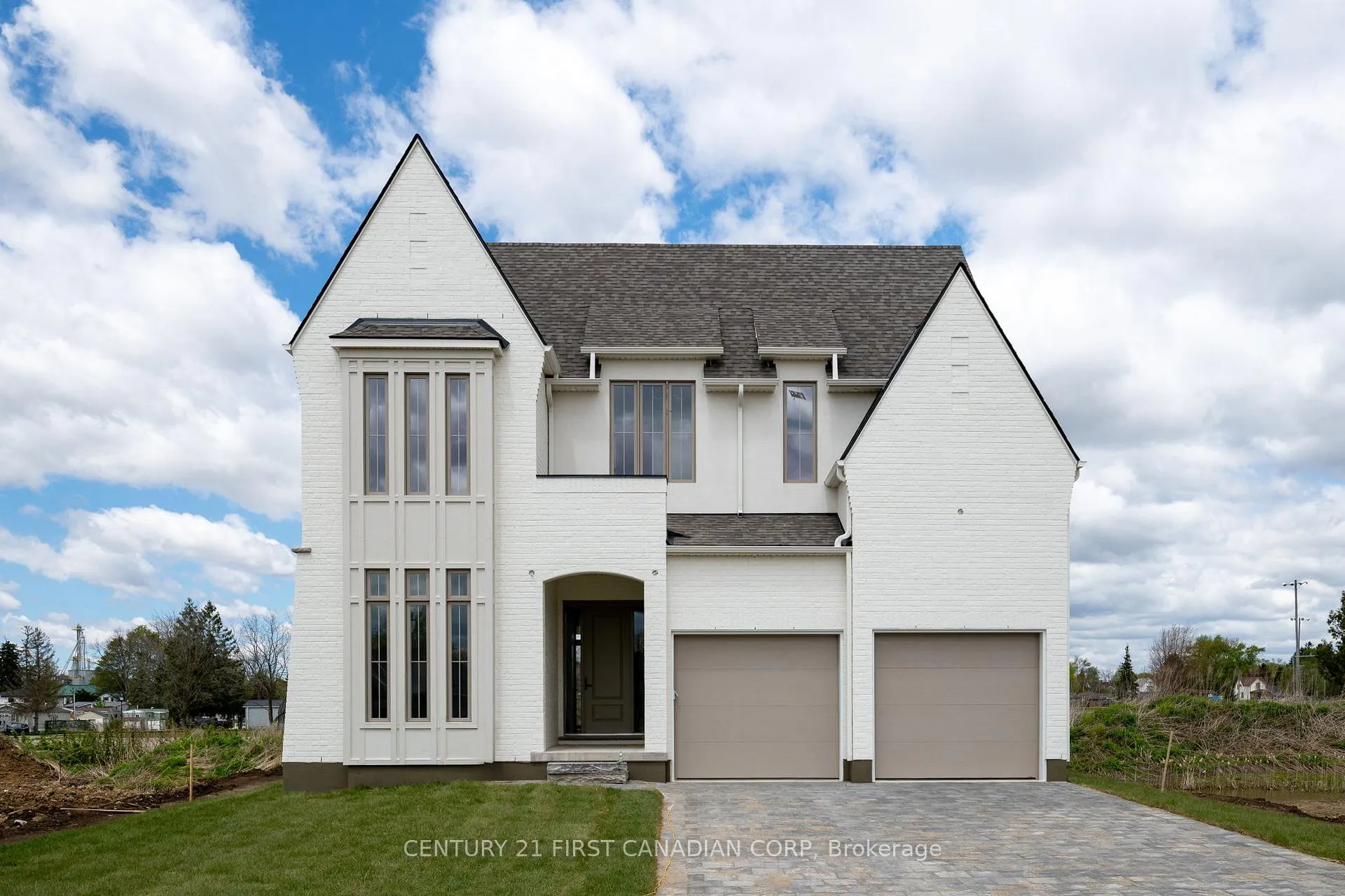 Front of 207 Foxborough Place