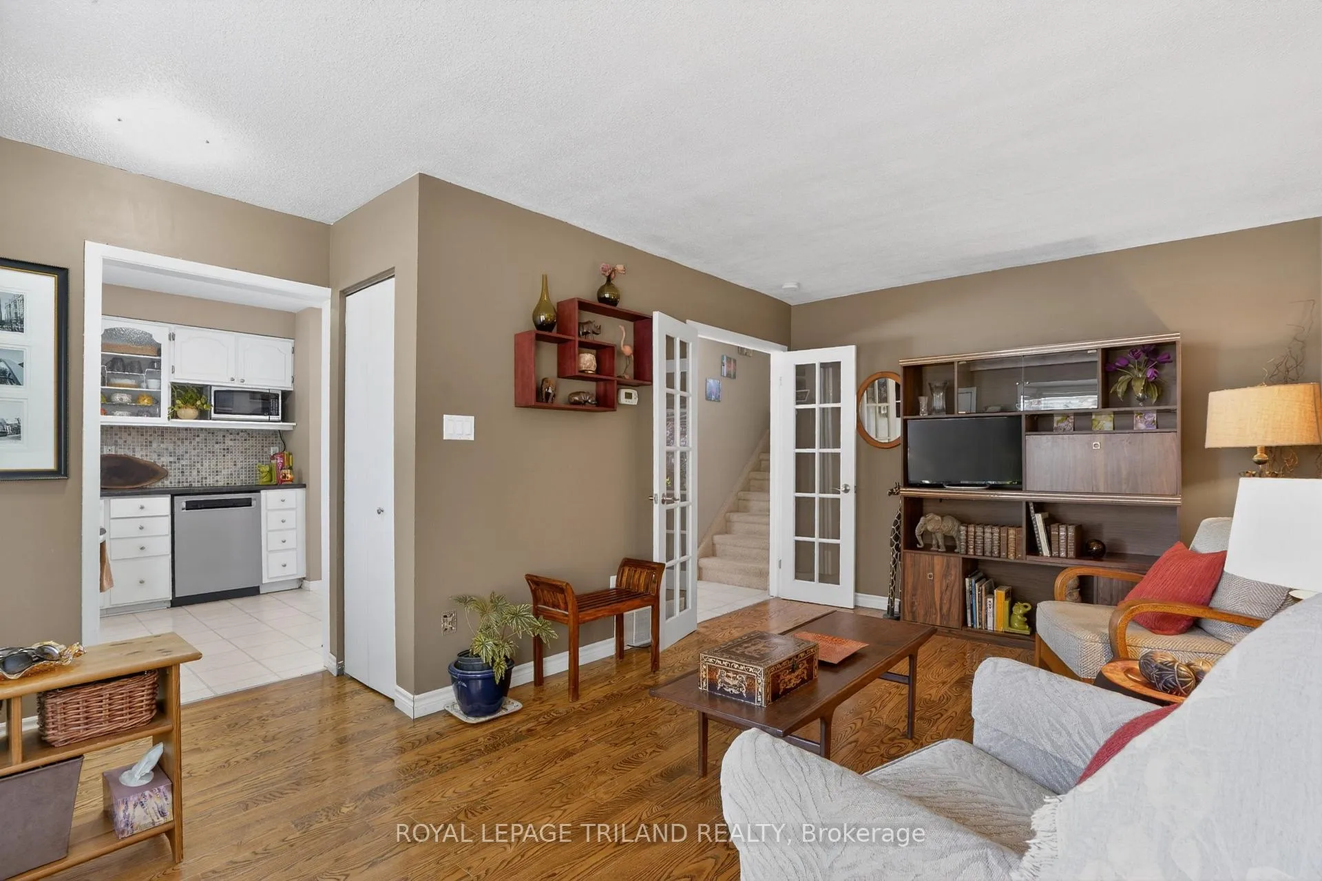Photo 10 of 85 Adswood Road, London, South Y — HOMEH