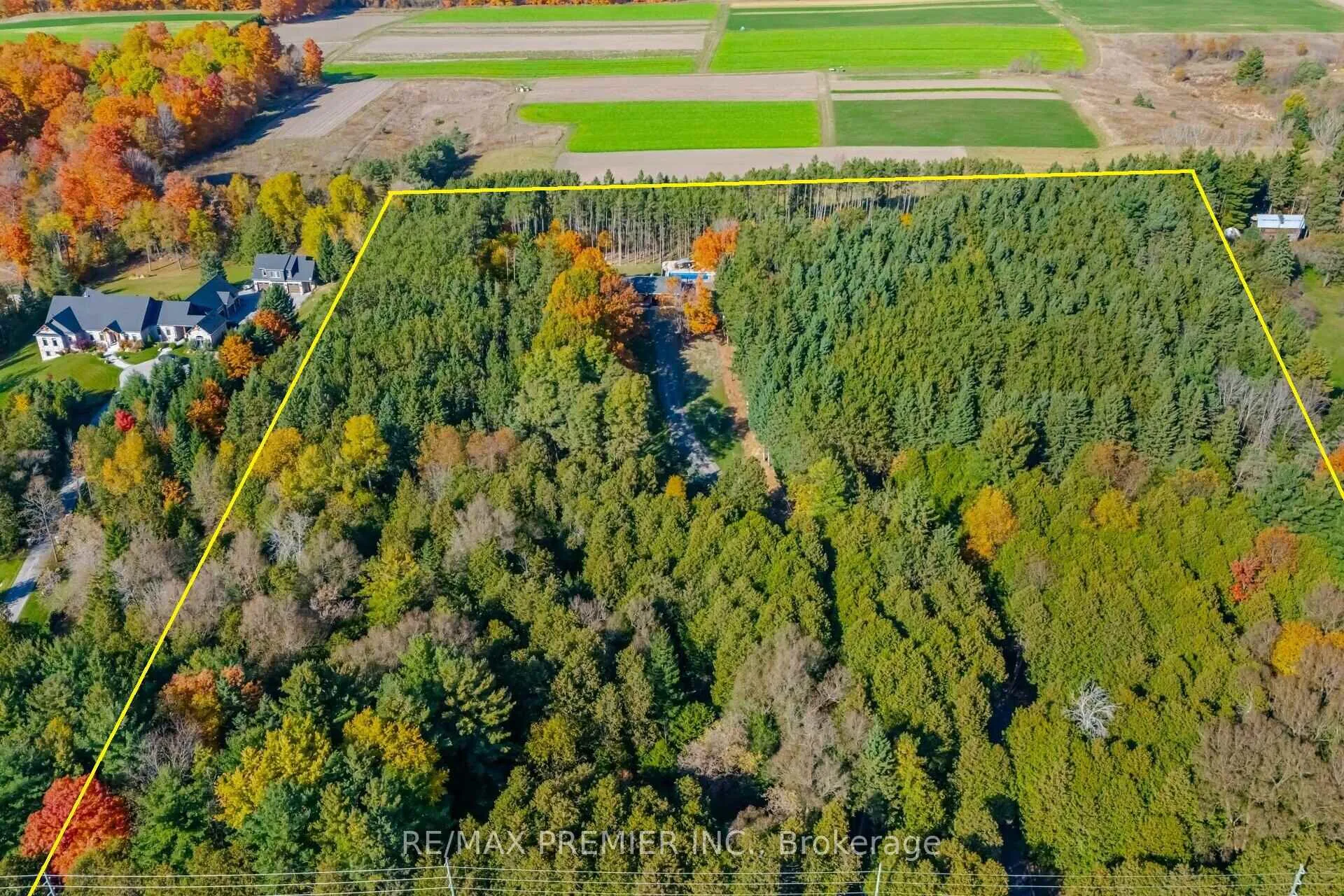 Photo 2 of 4904 10th Side Road, Essa, Rural Essa — HOMEH
