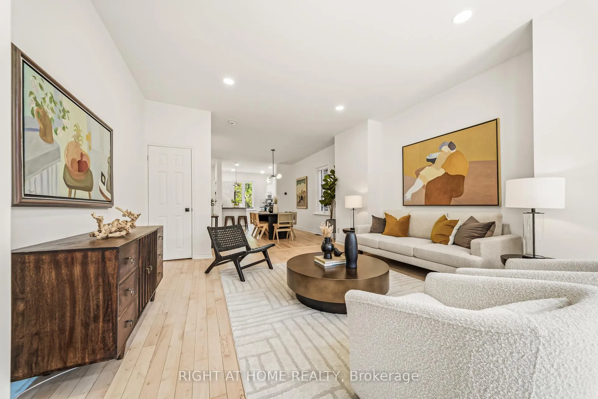 Photo 11 of 304 Riverdale Avenue, Toronto, Blake-Jones — HOMEH