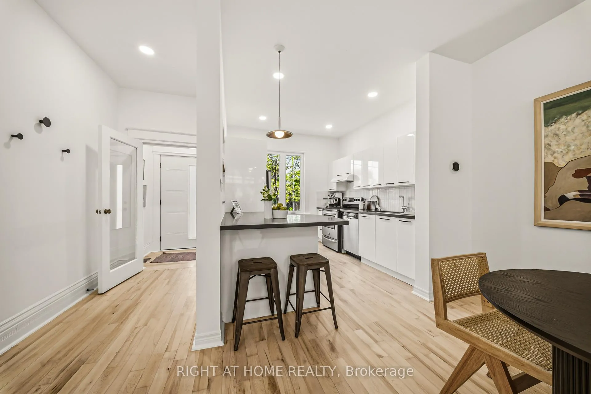 Photo 14 of 304 Riverdale Avenue, Toronto, Blake-Jones — HOMEH