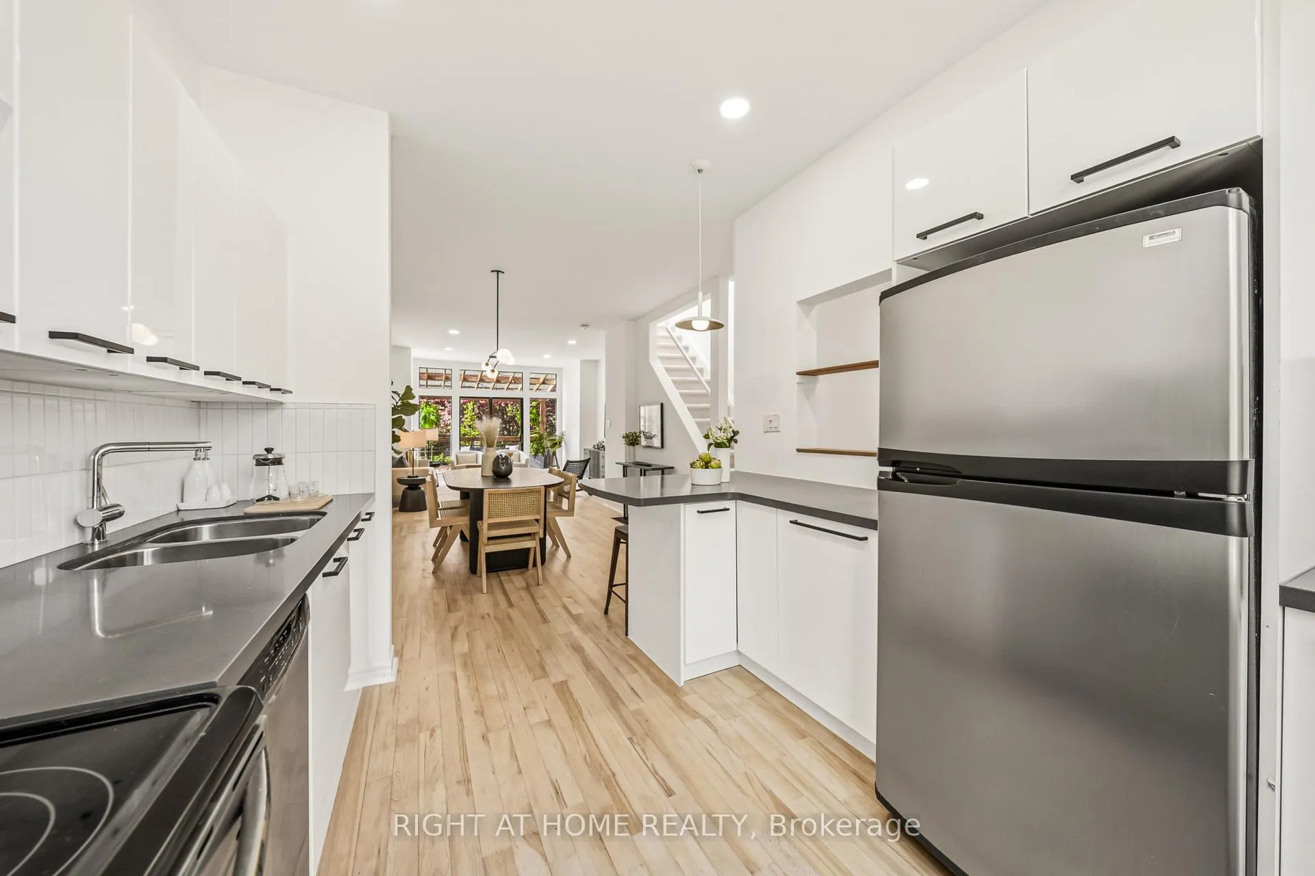 Photo 18 of 304 Riverdale Avenue, Toronto, Blake-Jones — HOMEH