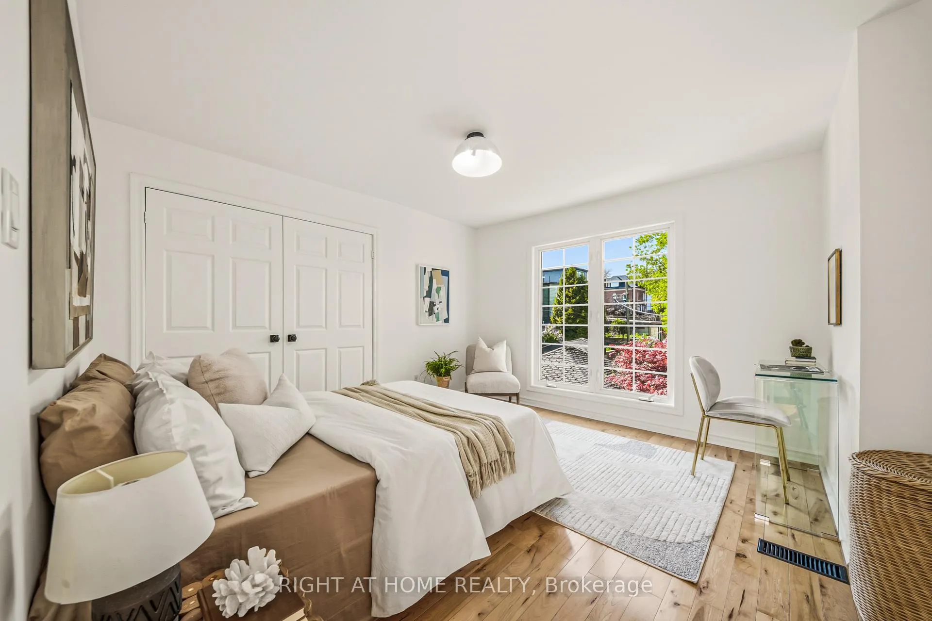 Photo 23 of 304 Riverdale Avenue, Toronto, Blake-Jones — HOMEH