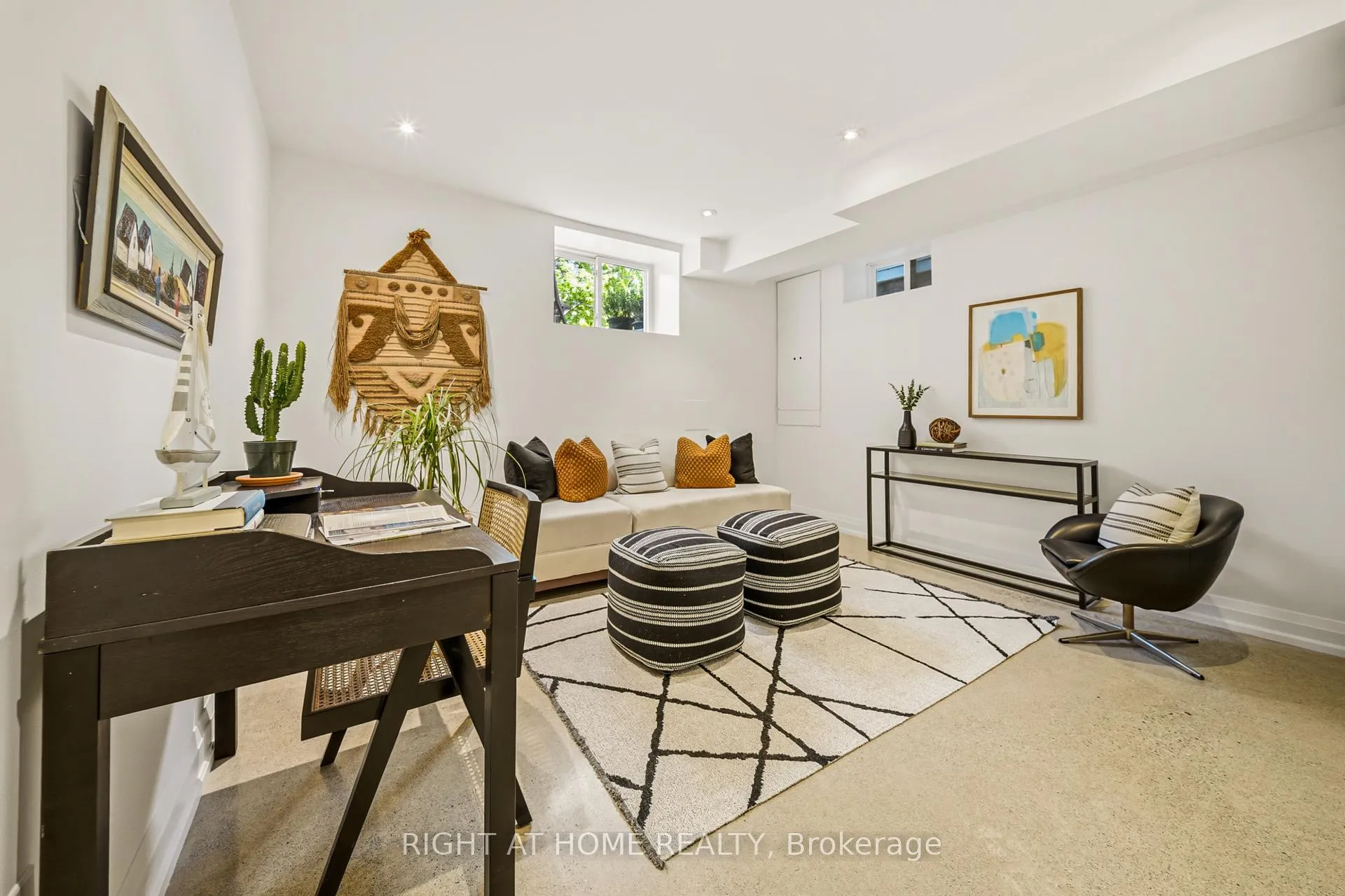Photo 29 of 304 Riverdale Avenue, Toronto, Blake-Jones — HOMEH