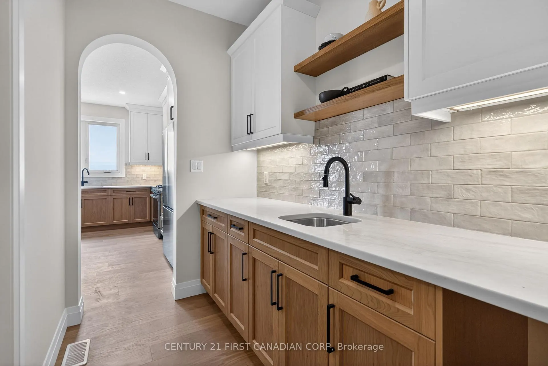 Photo 12 of 61 Hardy Drive, Strathroy-Caradoc, SE — HOMEH