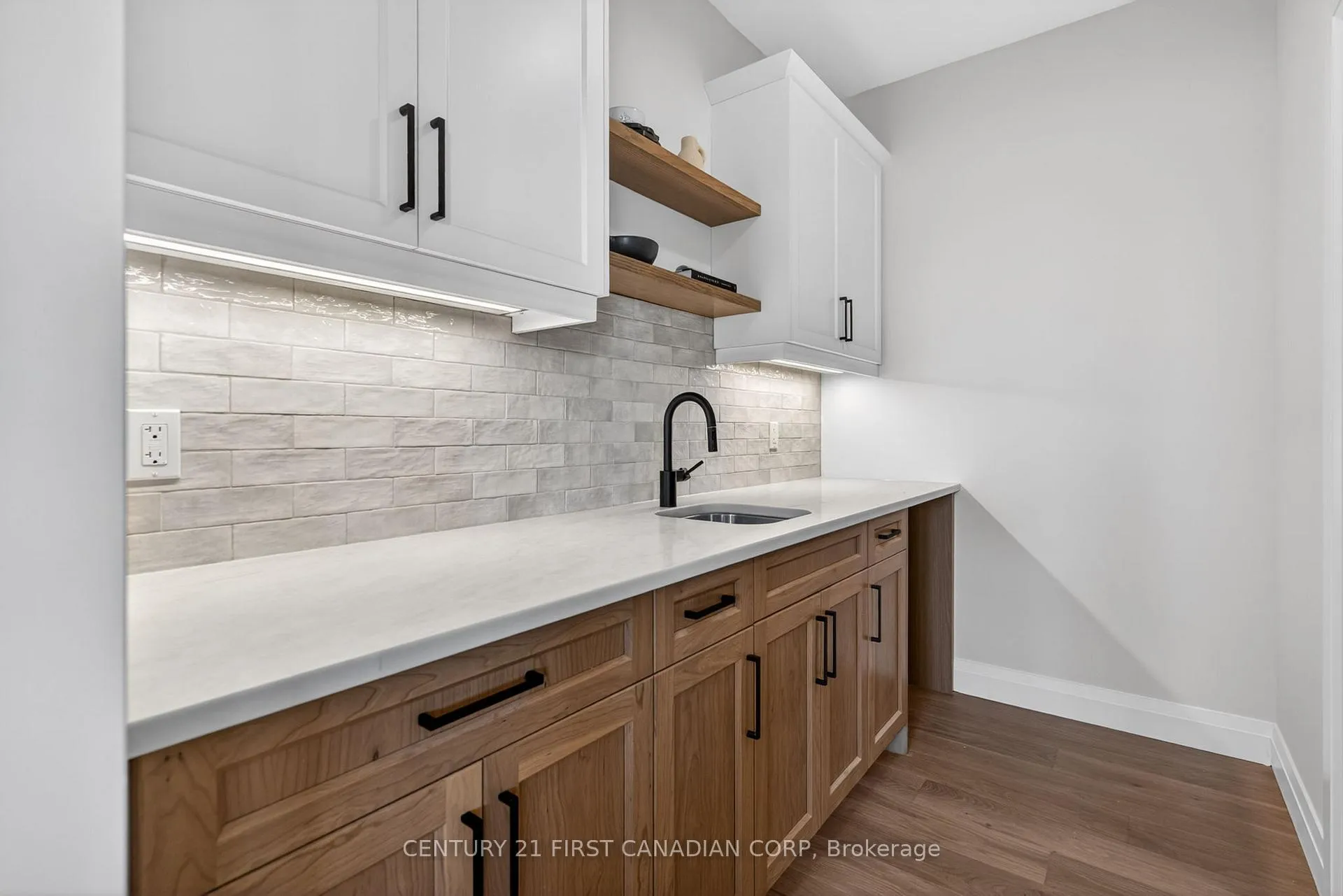 Photo 13 of 61 Hardy Drive, Strathroy-Caradoc, SE — HOMEH