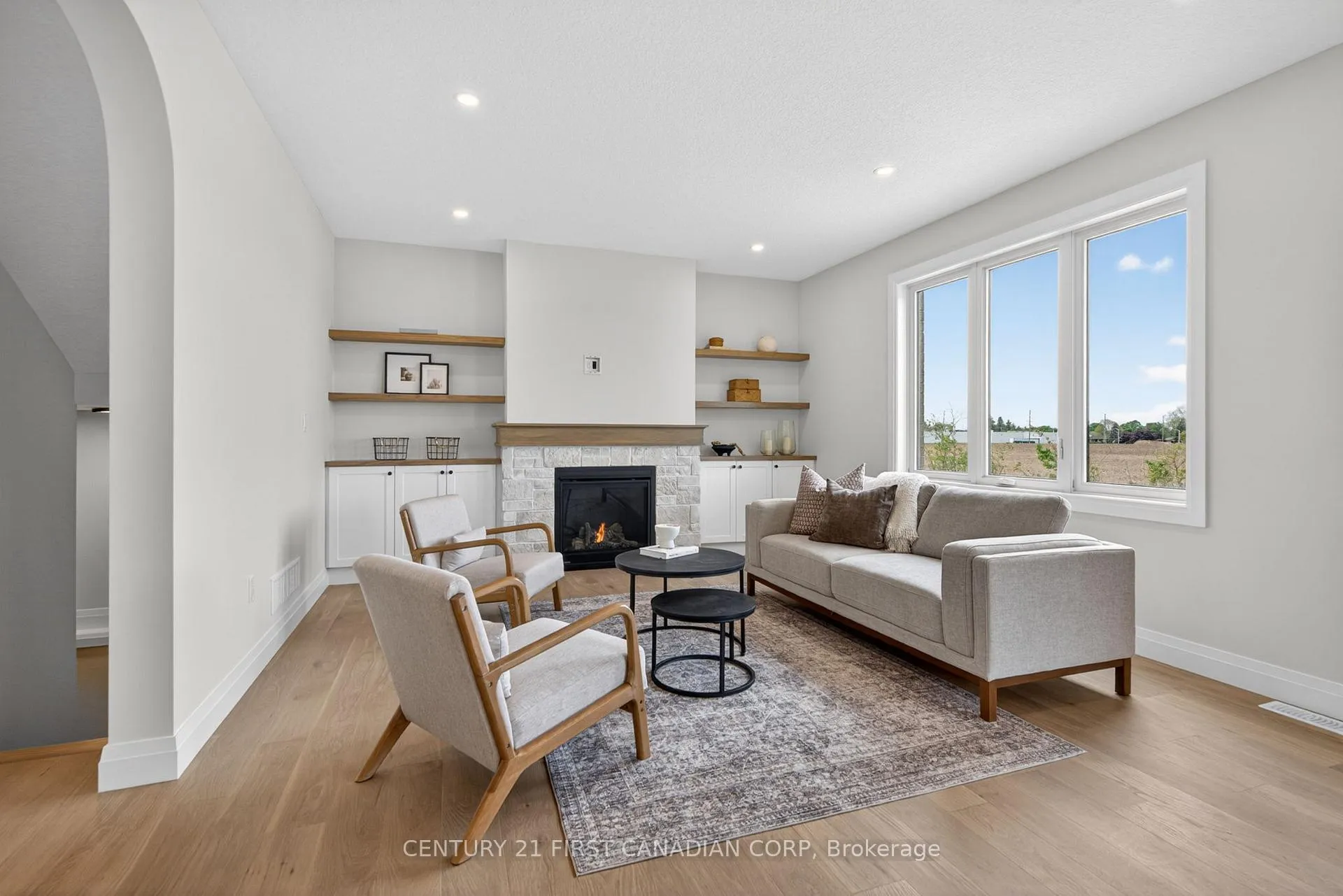 Photo 15 of 61 Hardy Drive, Strathroy-Caradoc, SE — HOMEH