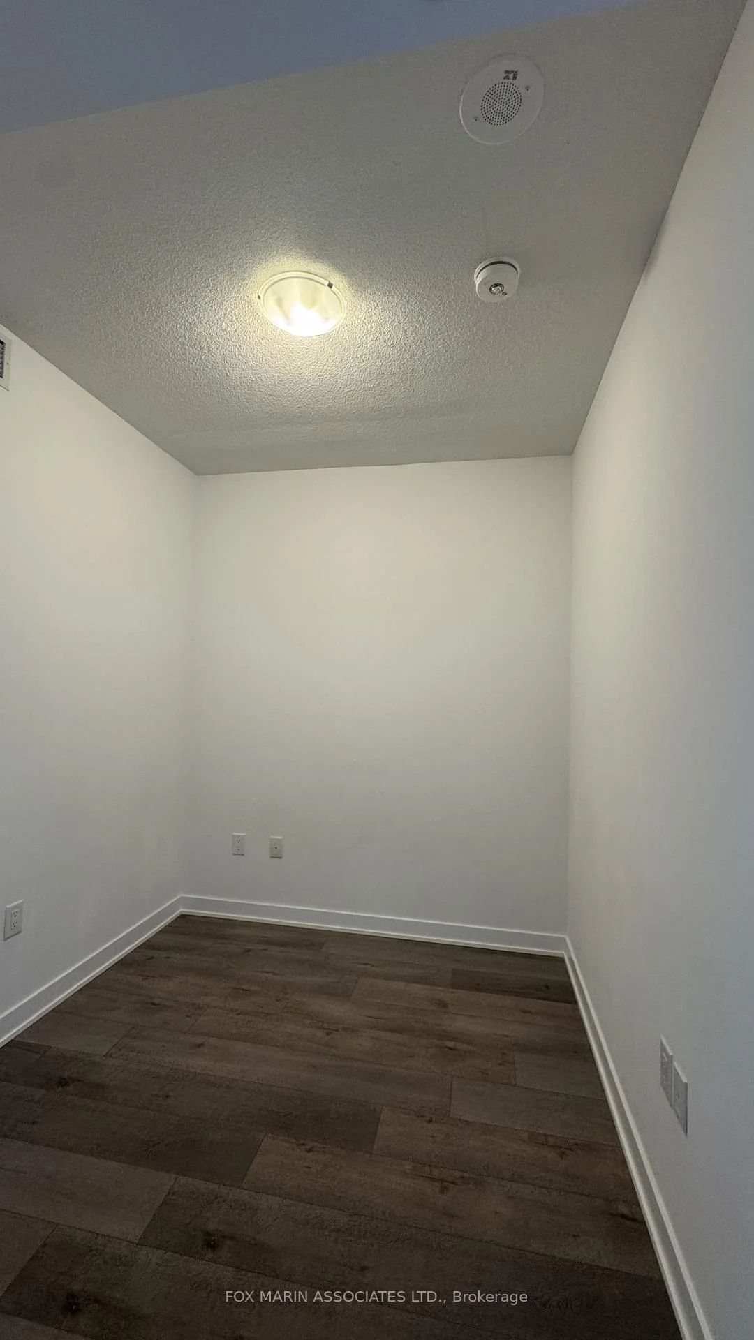 Photo 11 of Unit 1505, 60 Honeycrisp Crescent, Vaughan, Vaughan Corporate Centre — HOMEH