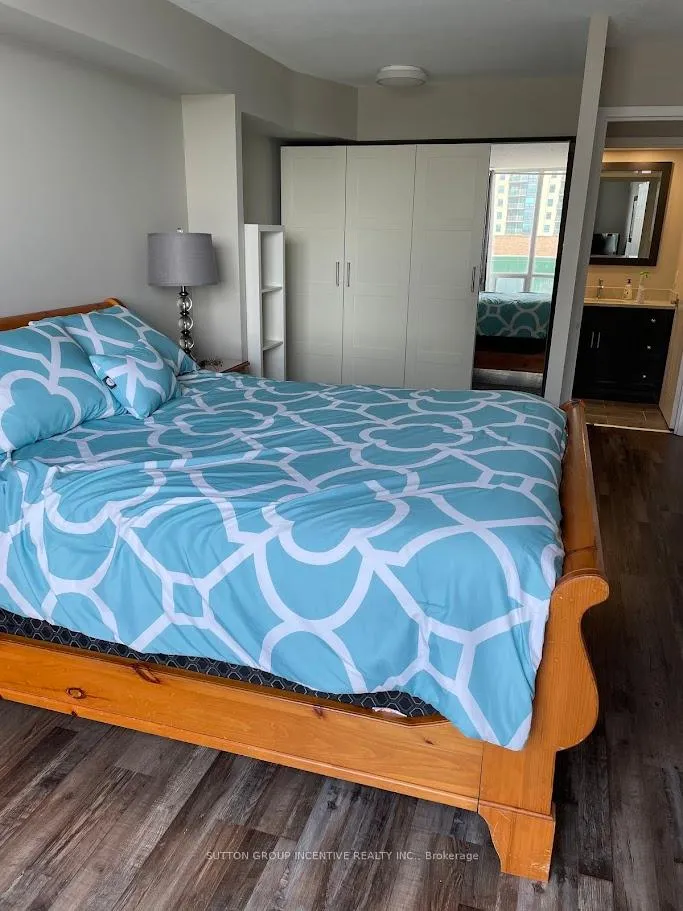 Photo 6 of Unit 111, 65 Ellen Street, Barrie, City Centre — HOMEH