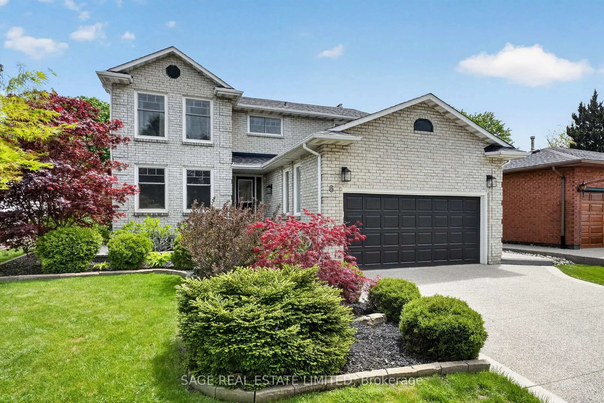 Photo 1 of 6 Acacia Street, Hamilton, Stoney Creek Mountain — HOMEH