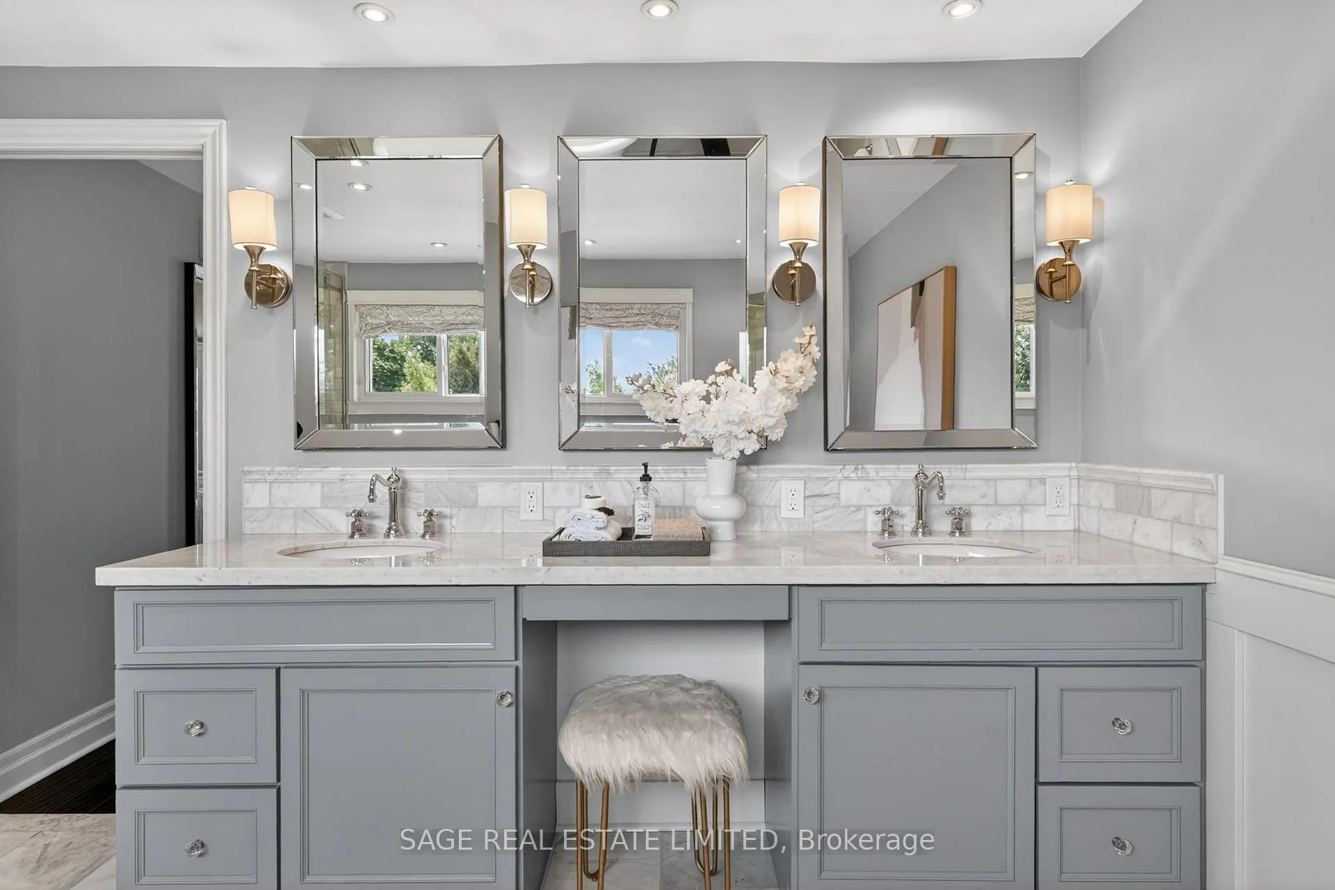 Photo 25 of 6 Acacia Street, Hamilton, Stoney Creek Mountain — HOMEH