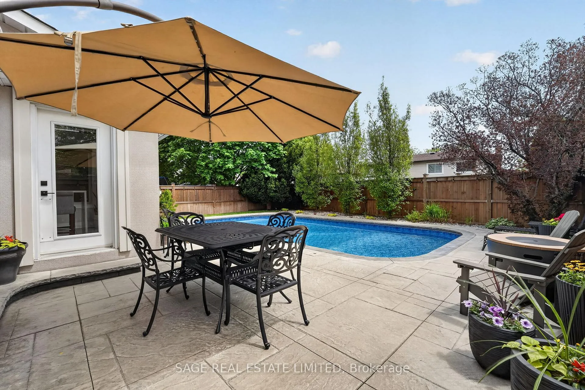 Photo 38 of 6 Acacia Street, Hamilton, Stoney Creek Mountain — HOMEH