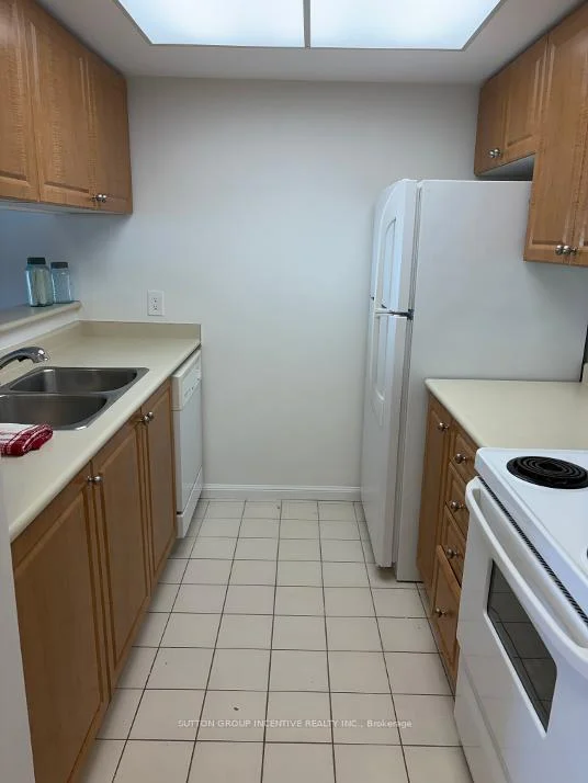 Photo 8 of Unit 905, 75 Ellen Street, Barrie, City Centre — HOMEH