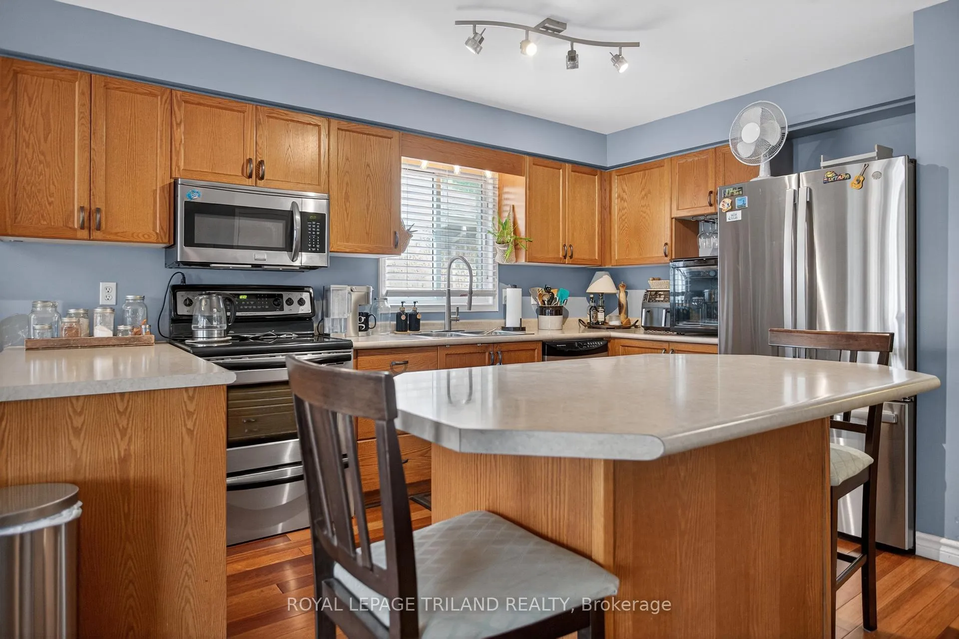 Photo 15 of 307 Jensen Road, London, East D — HOMEH