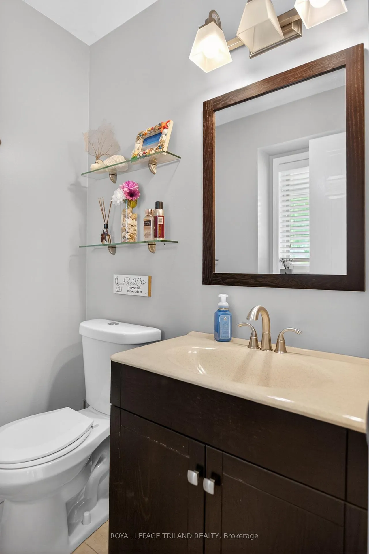 Photo 18 of 307 Jensen Road, London, East D — HOMEH