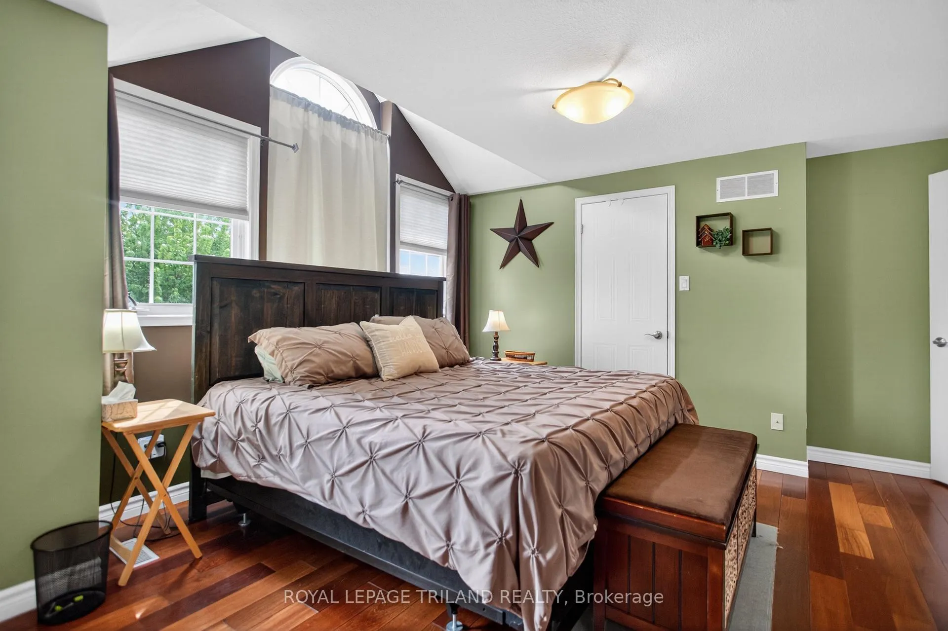 Photo 19 of 307 Jensen Road, London, East D — HOMEH