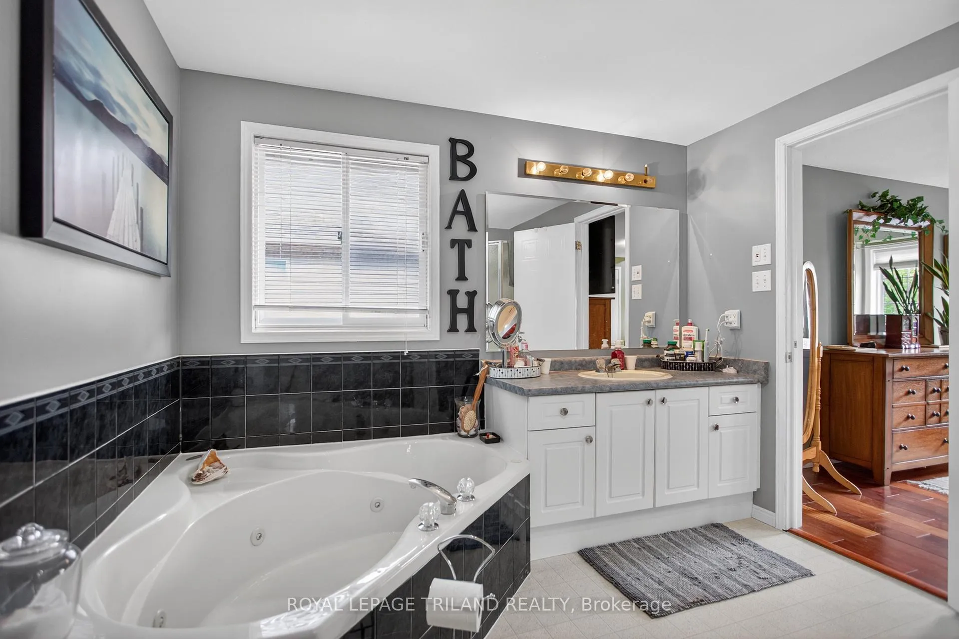 Photo 22 of 307 Jensen Road, London, East D — HOMEH