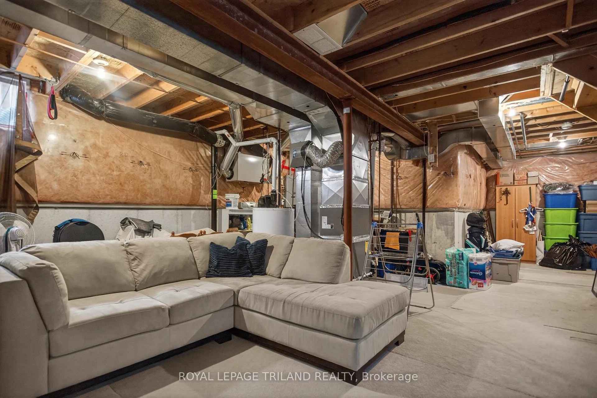 Photo 30 of 307 Jensen Road, London, East D — HOMEH