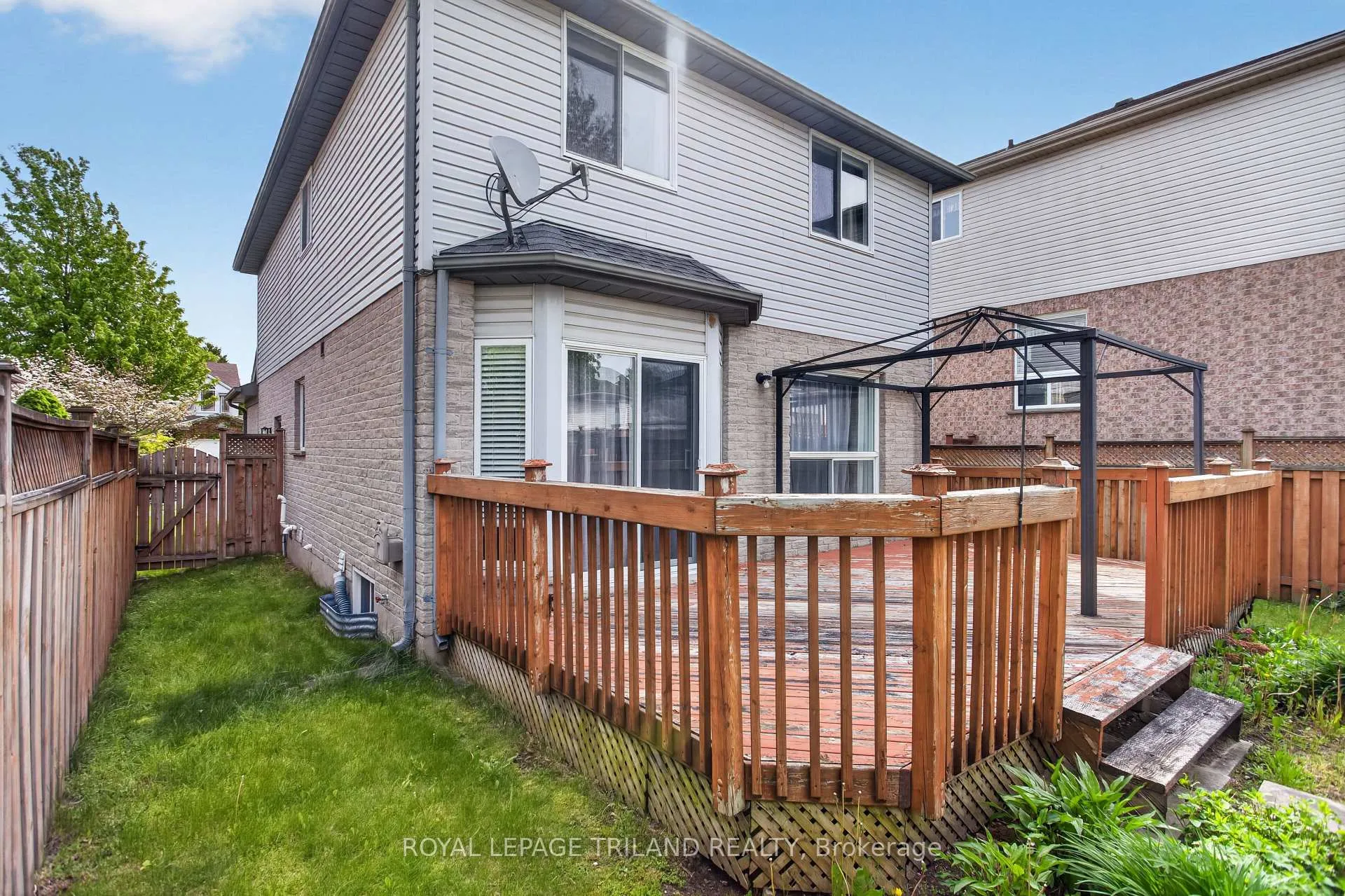 Photo 33 of 307 Jensen Road, London, East D — HOMEH