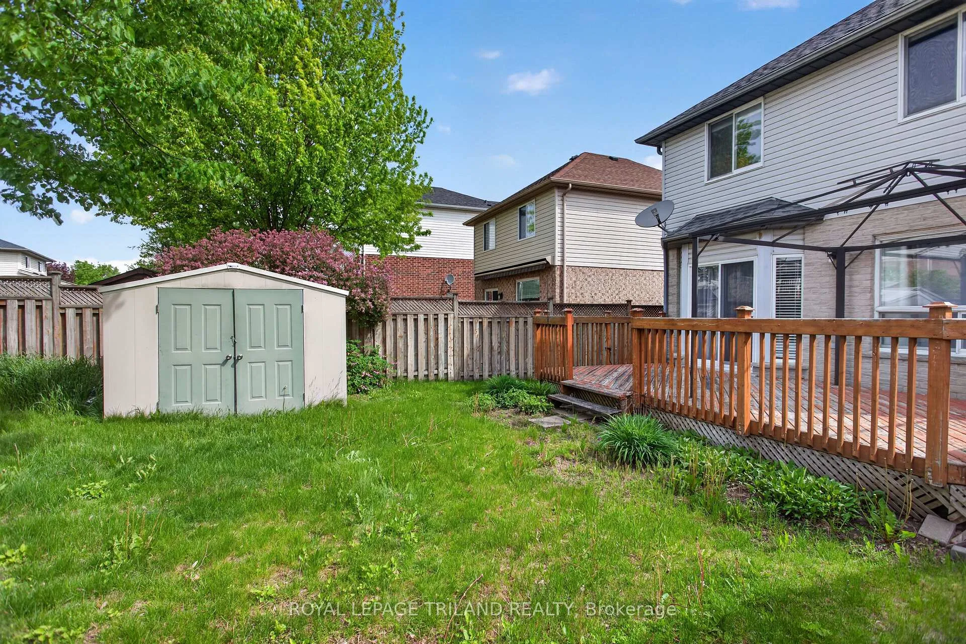 Photo 37 of 307 Jensen Road, London, East D — HOMEH