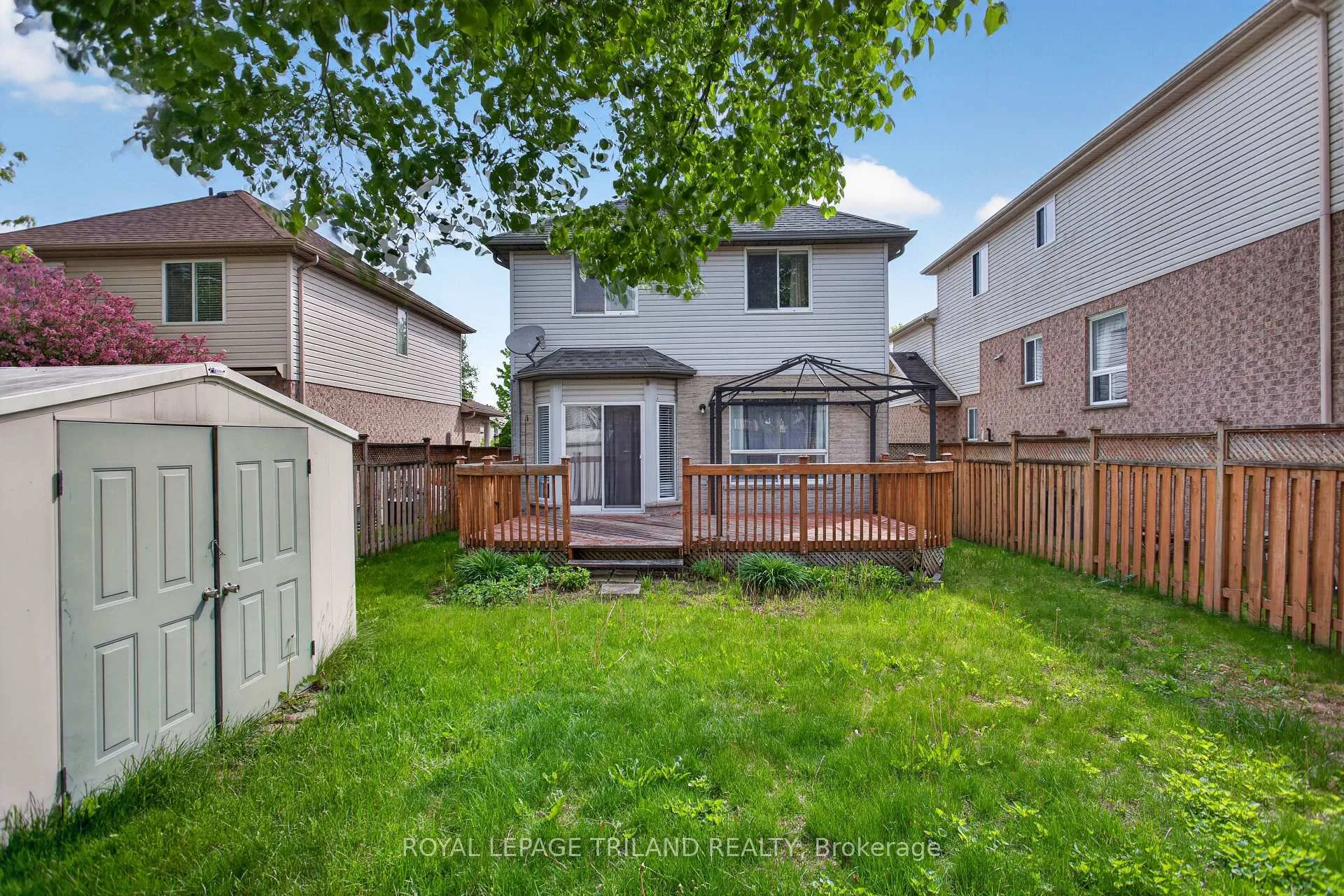 Photo 40 of 307 Jensen Road, London, East D — HOMEH