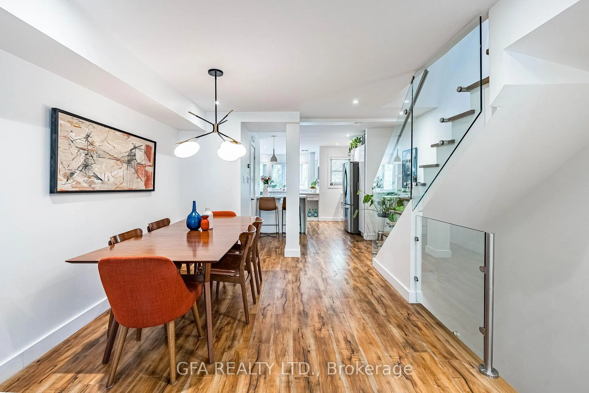 Photo 6 of Unit 9, 40C Shank Street, Toronto, Niagara — HOMEH