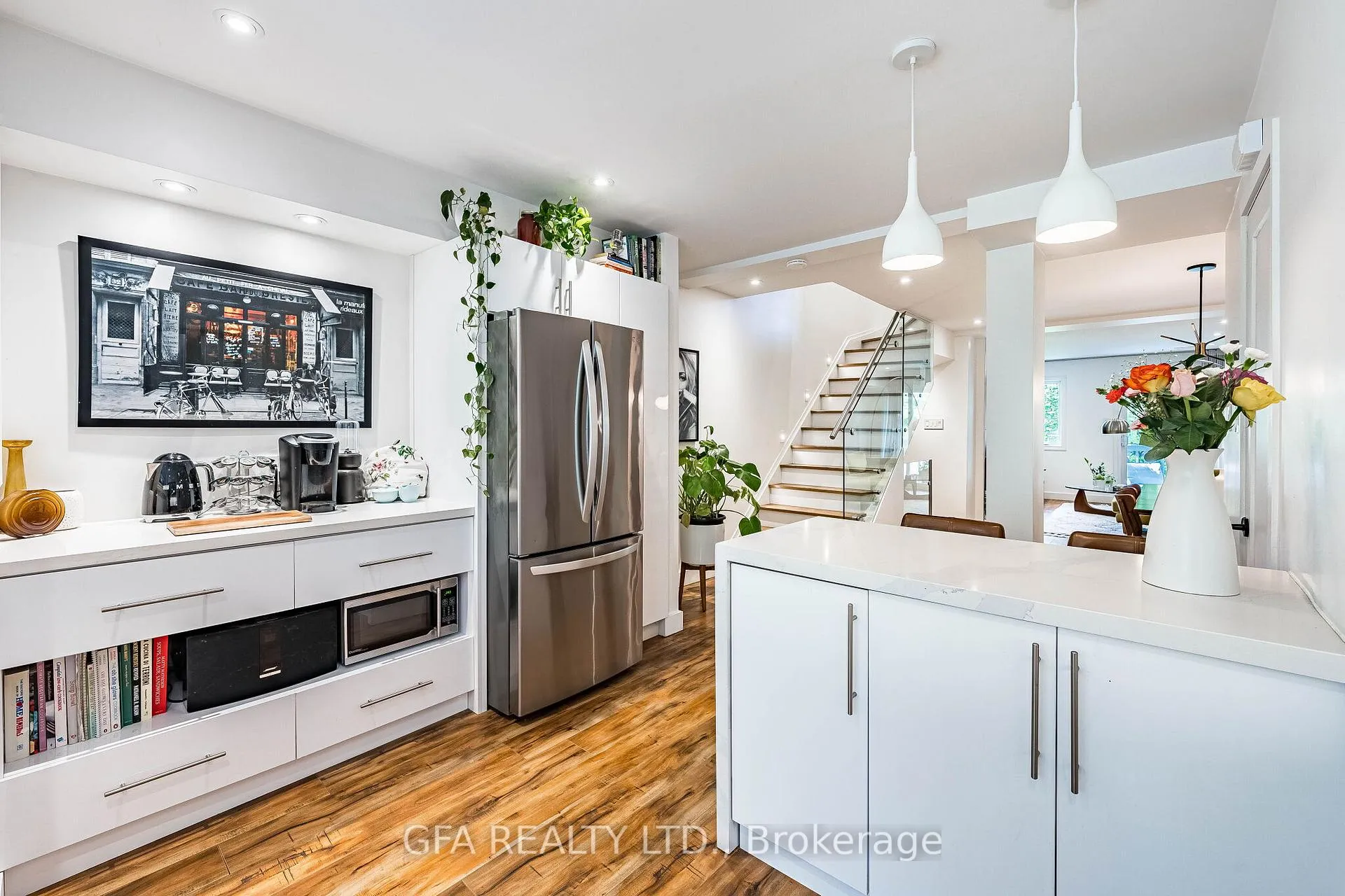 Photo 9 of Unit 9, 40C Shank Street, Toronto, Niagara — HOMEH