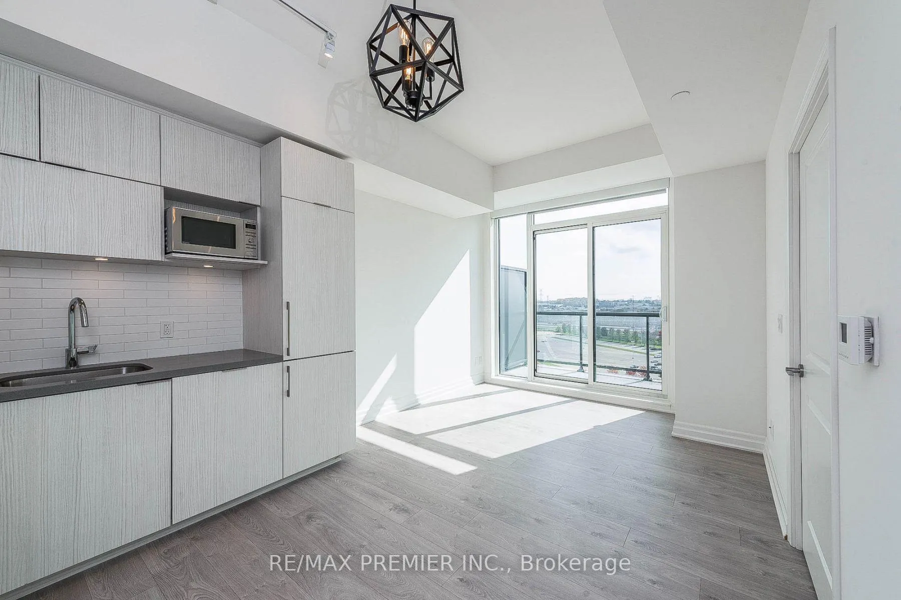 Photo 15 of Unit 1211B, 8 Rouge Valley Drive W, Markham, Unionville — HOMEH
