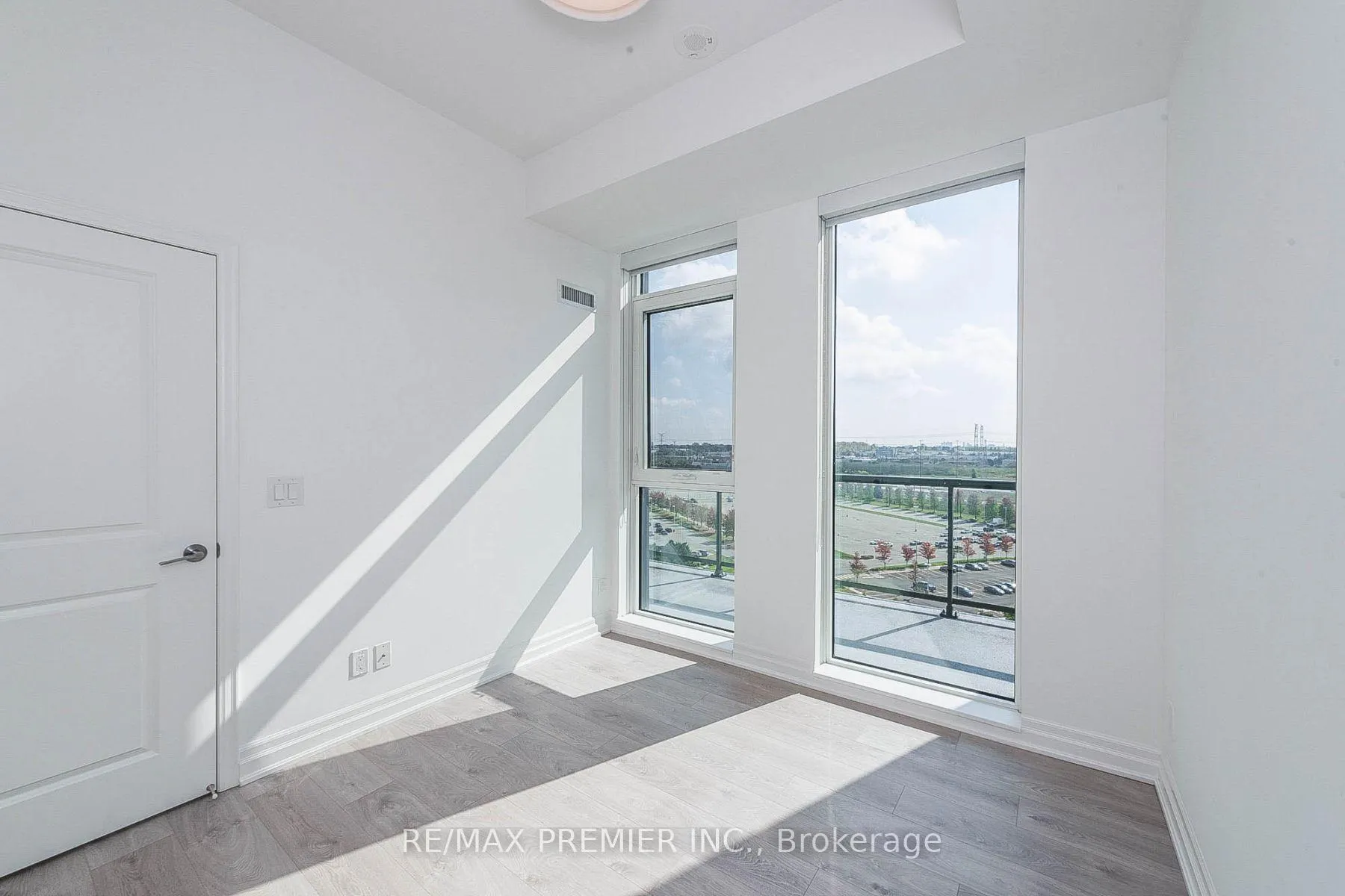 Photo 24 of Unit 1211B, 8 Rouge Valley Drive W, Markham, Unionville — HOMEH