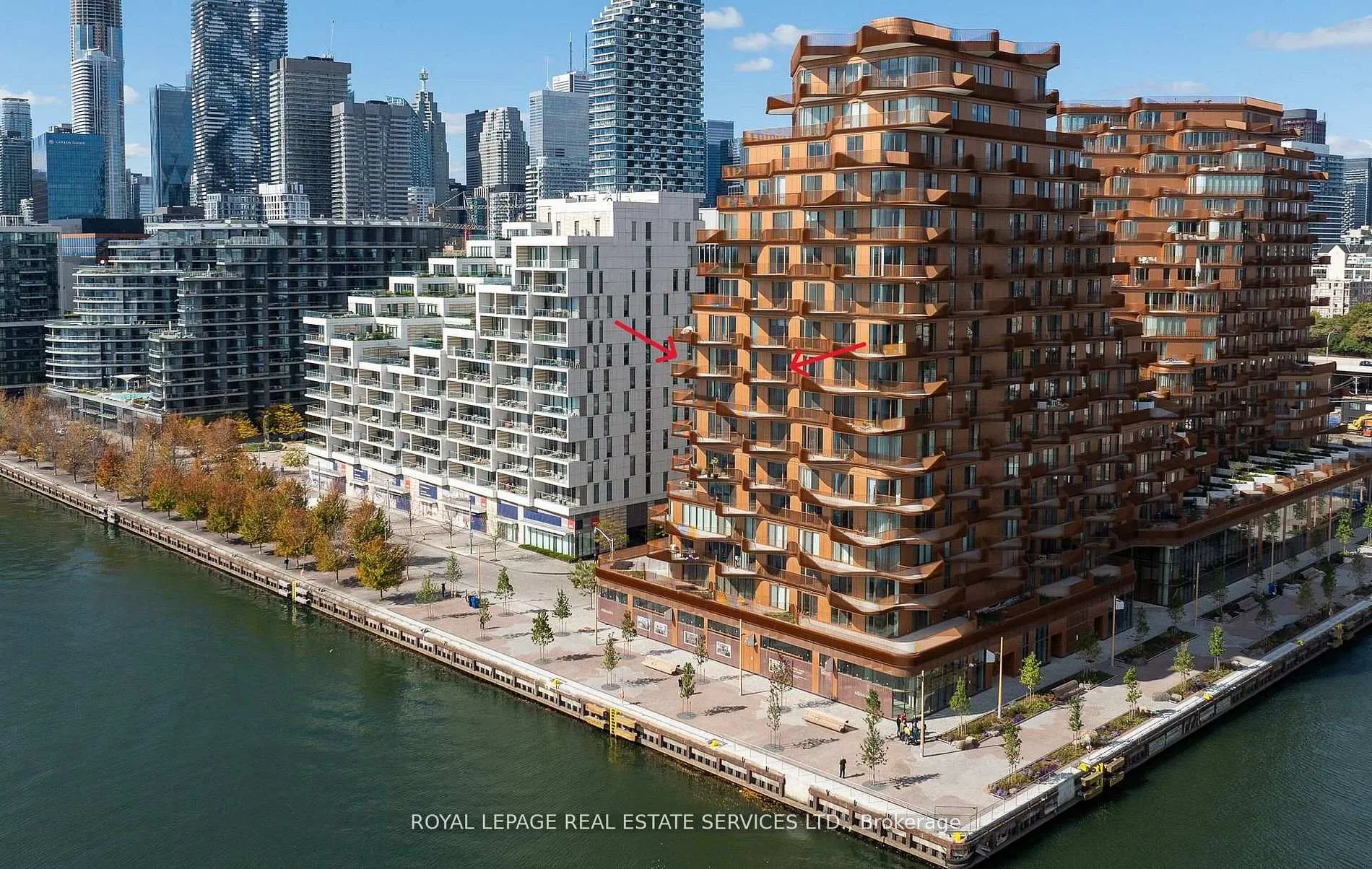 Front of Unit 912, 155 Merchants' Wharf