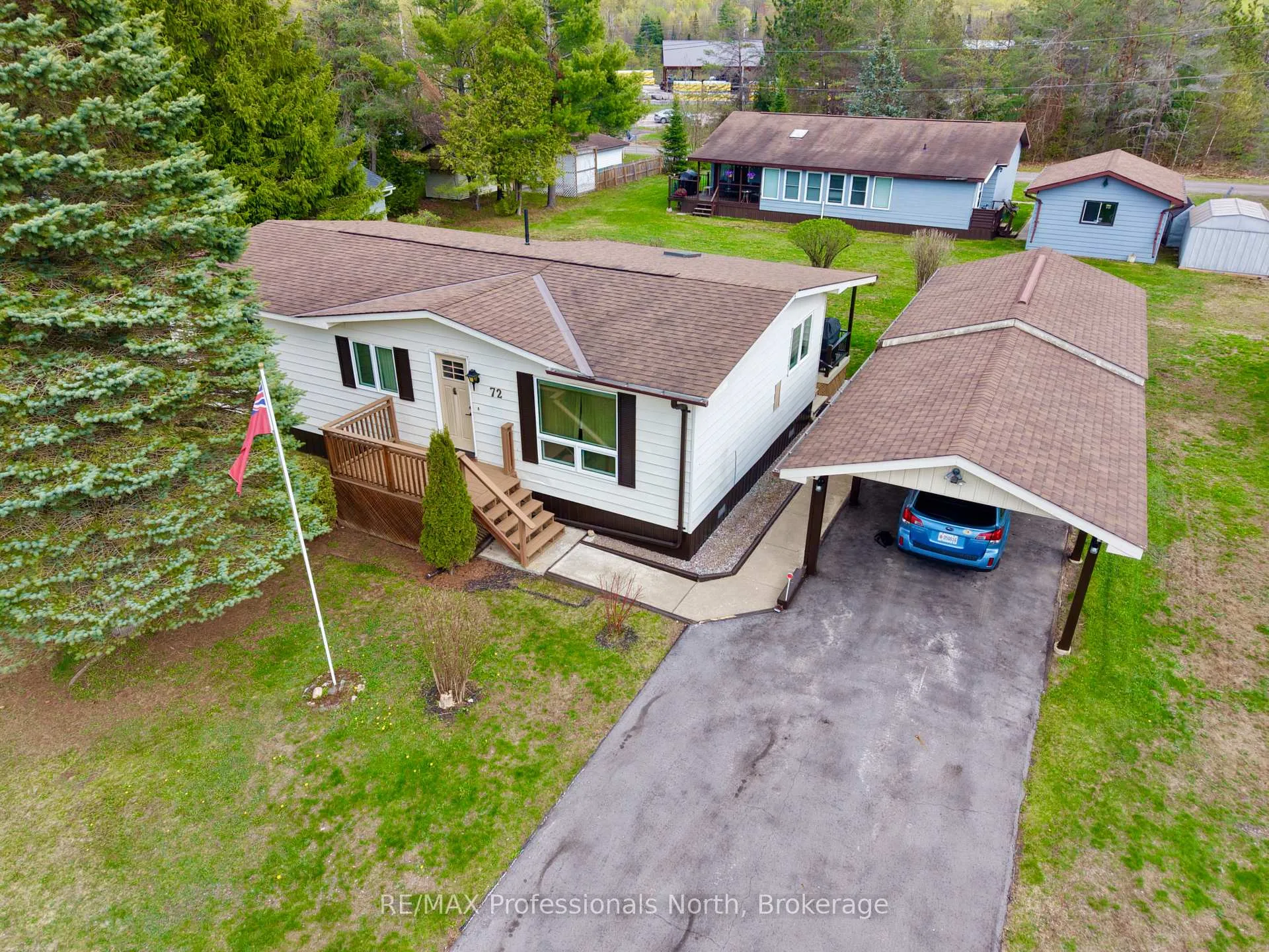 Photo 3 of 1094 Seventh Lane, Minden Hills, Lutterworth — HOMEH