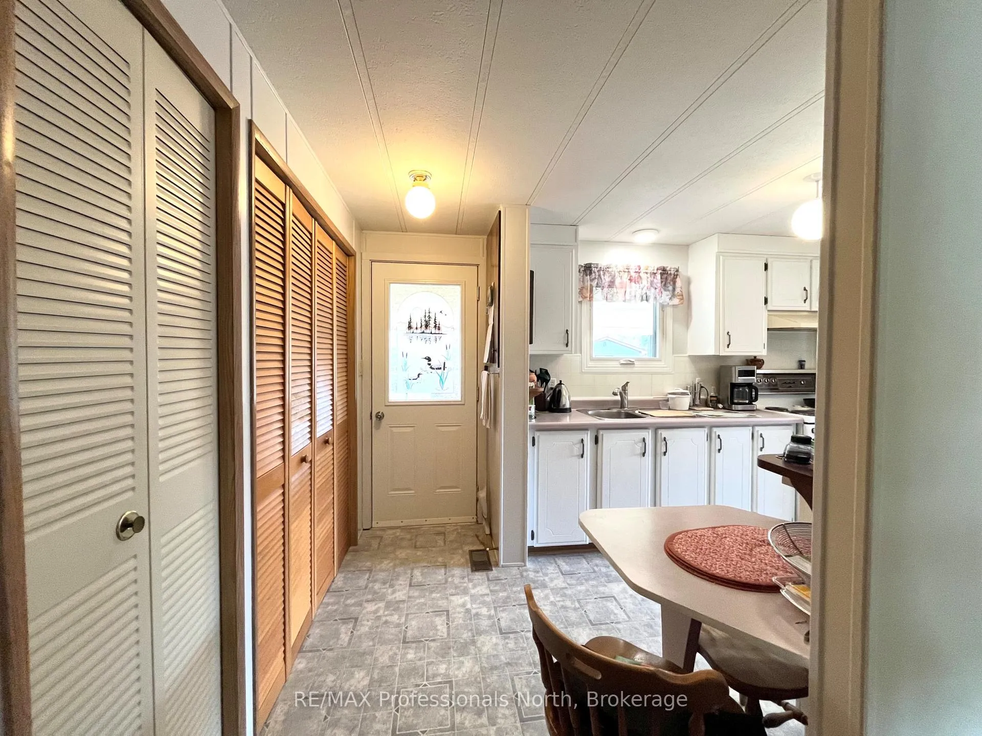 Photo 45 of 1094 Seventh Lane, Minden Hills, Lutterworth — HOMEH
